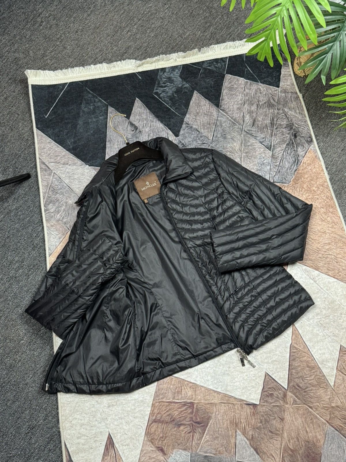 Moncler MONCLER VINTAGE WOMAN PUFFER DOWN JACKET LUXURY Size XS / US 0-2 / IT 36-38 - 1 Thumbnail