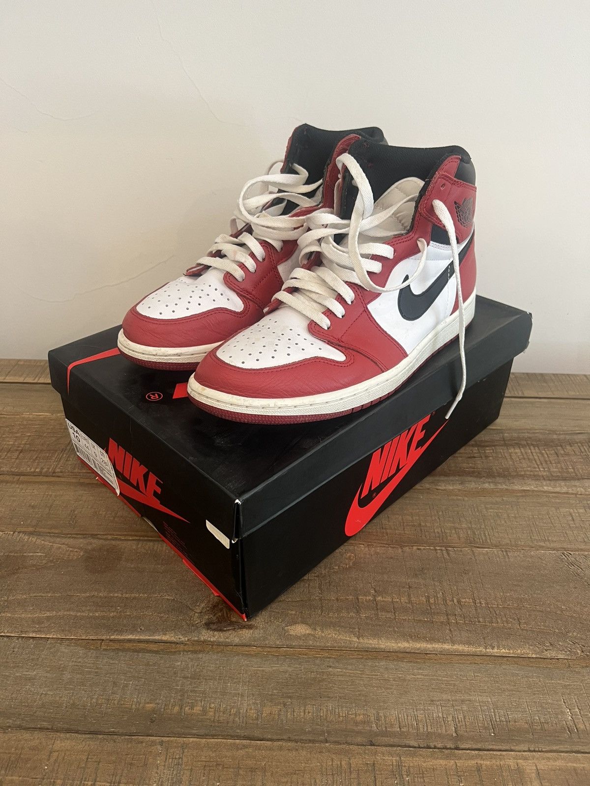 Jordan Brand Air Jordan 1 Retro Chicago (2015) | Grailed