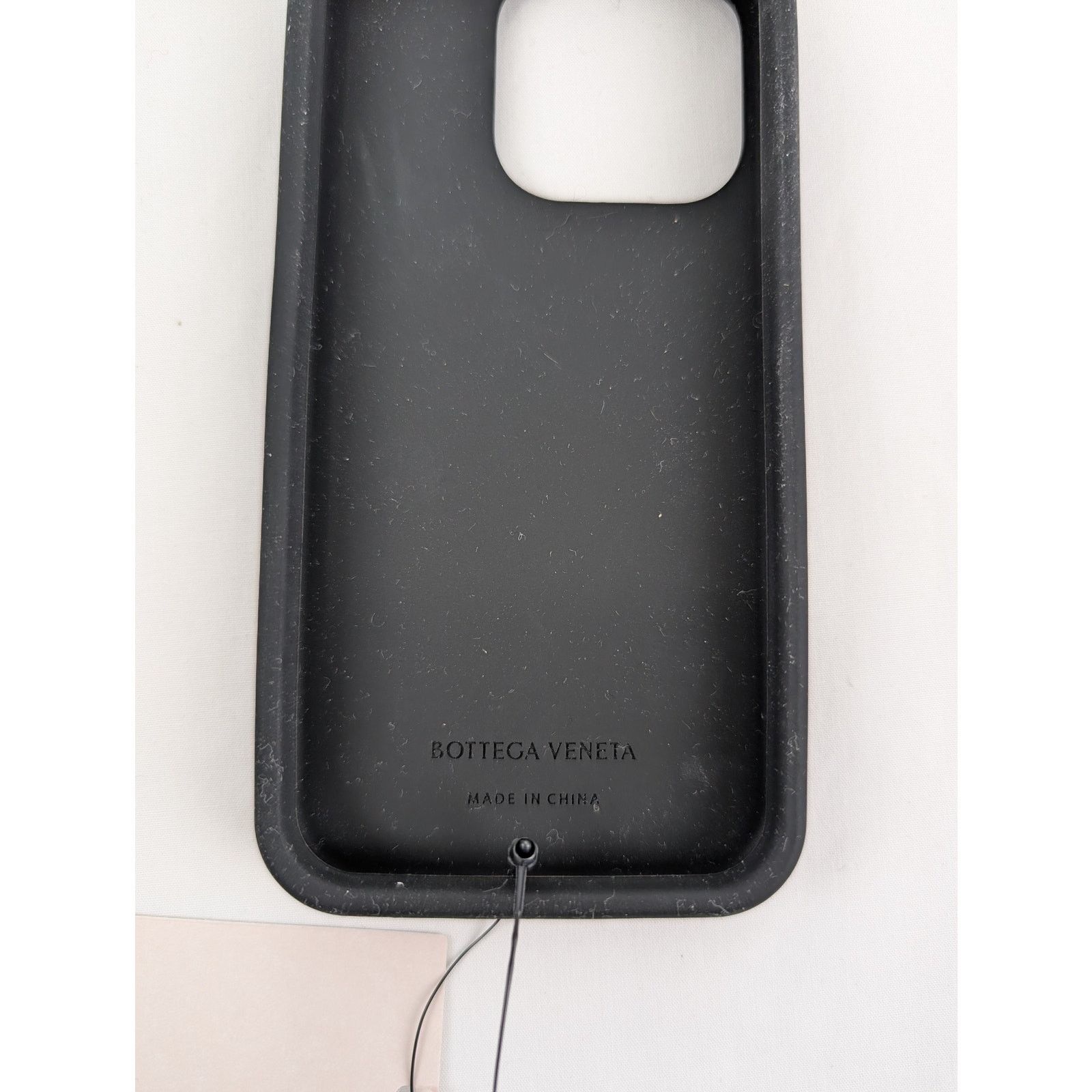 Bottega Veneta o1rshd1 Size: OS / i Phone iPhone 14 pro Cover Case in Black Size ONE SIZE - 4 Thumbnail