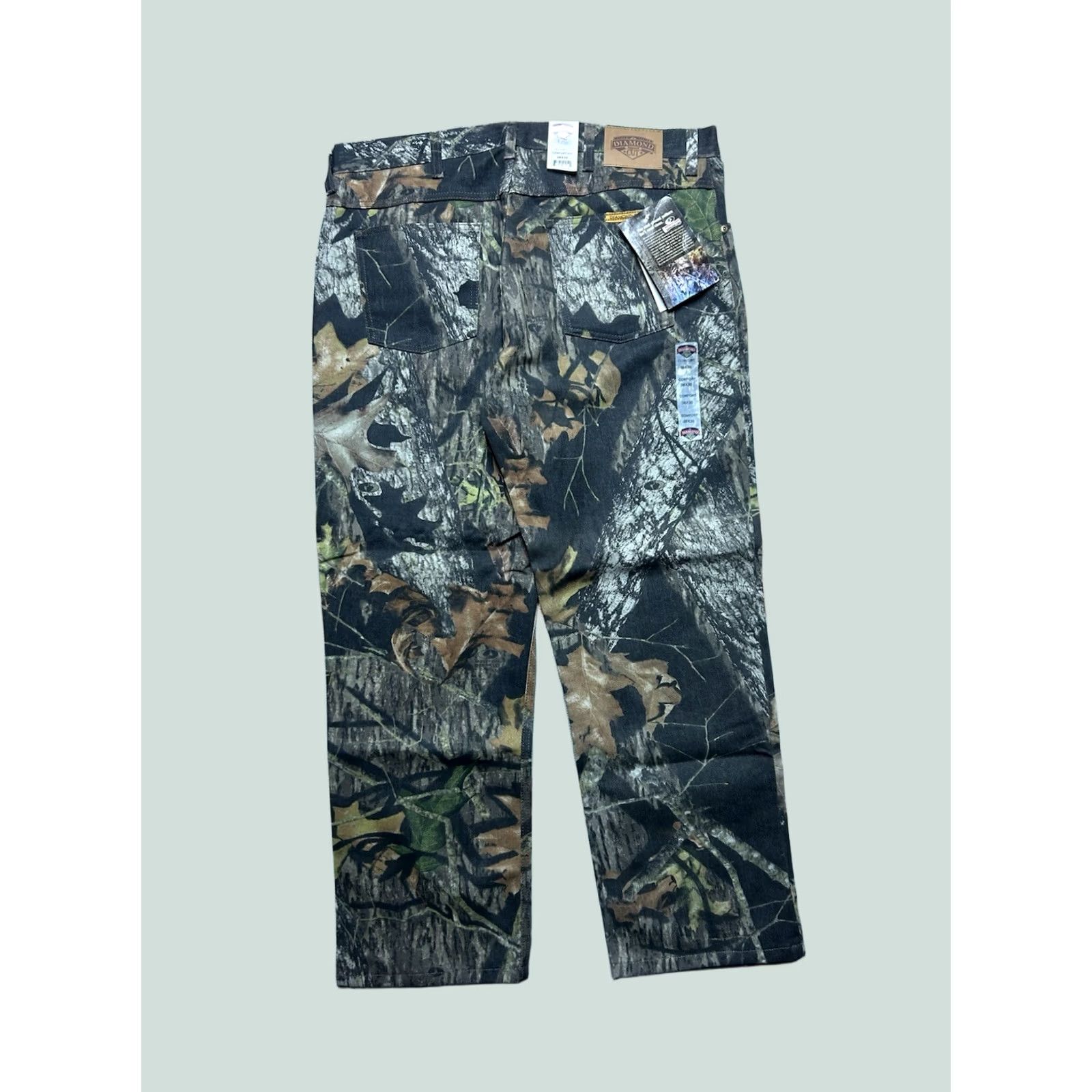 Vintage VINTAGE Diamond Jeans Mossy Oak Camo NWT DEADSTOCK Men 38x30 Straight Jeans Mens Size US 38 / EU 54 - 1 Thumbnail