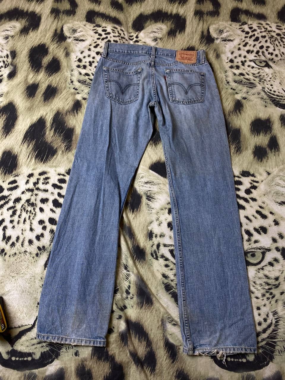 Levi's × Vintage Vintage Levi’s 514 light blue denim jeans Size US 32 / EU 48 - 12 Thumbnail