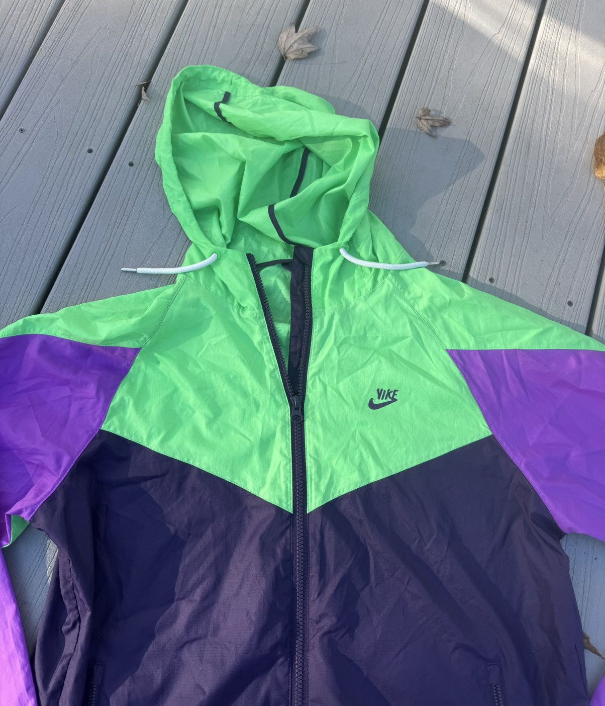 Nike Nike Lightweight Windbreaker Jacket Size US M / EU 48-50 / 2 - 2 Thumbnail