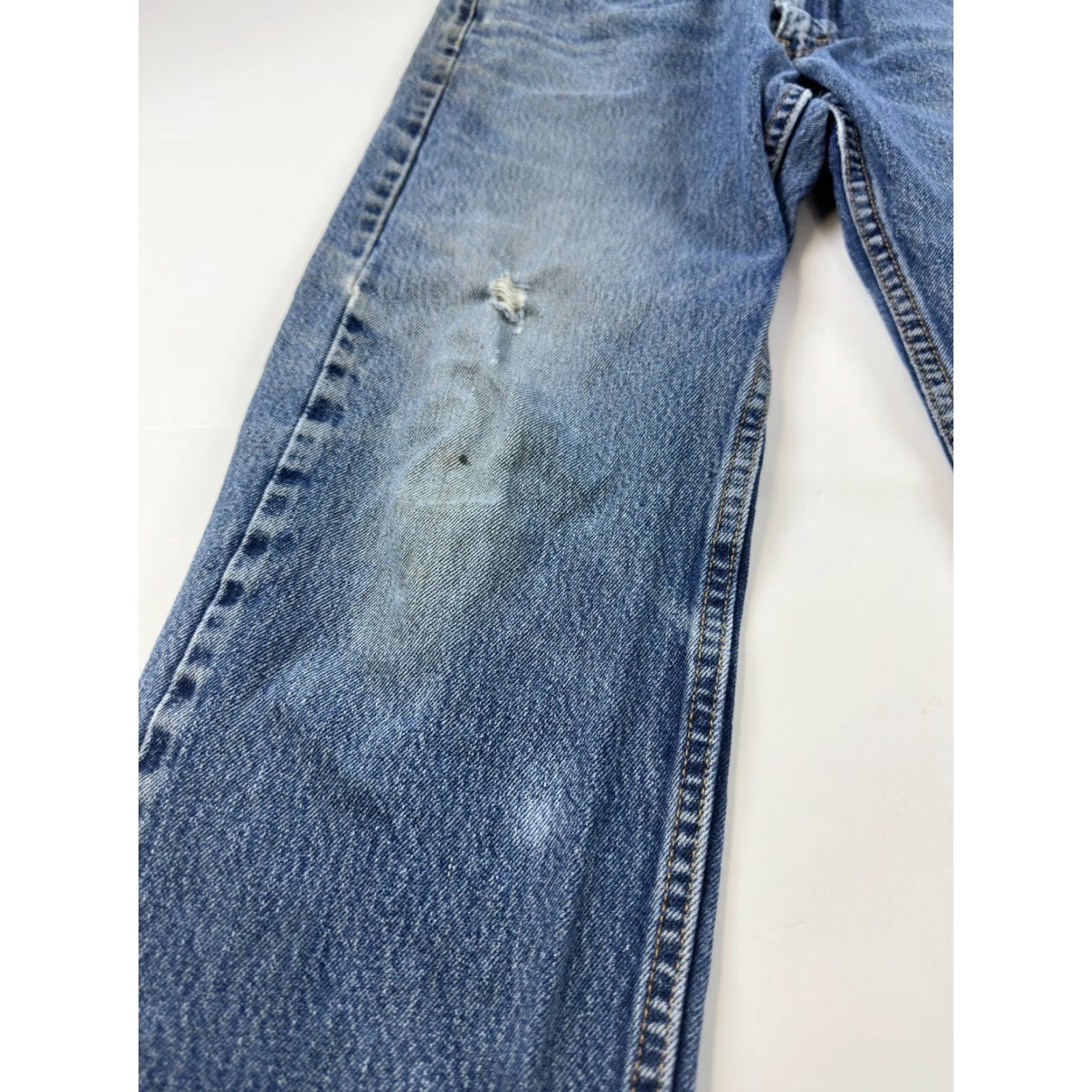 Vintage VINTAGE Levis 505 Jeans Men’s Size 32x29 Blue Denim Cotton Zip Straight Regular 34x32 Inseam 29 Men Size US 32 / EU 48 - 5 Thumbnail