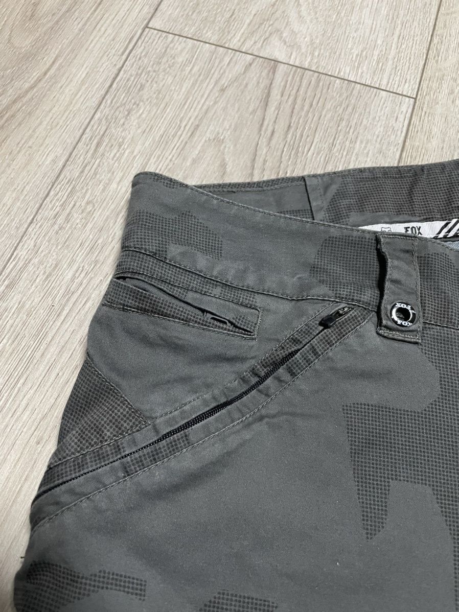 Fox Racing Crazy Baggy Fox MTB Camo Cargo Shorts Y2K Motocross Size US 30 / EU 46 - 8 Thumbnail