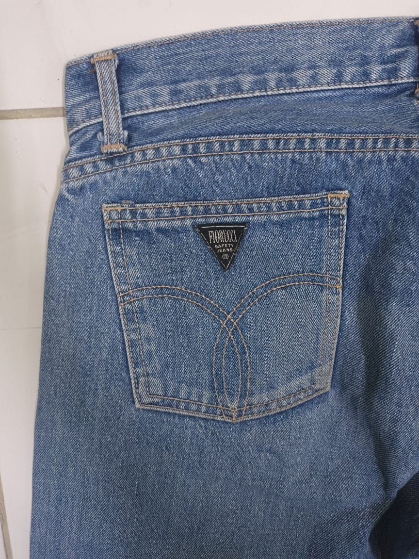 Fiorucci × Japanese Brand Vintage Fiorucci Safety Jeans Italy Red Selvedge Size US 31 - 5 Thumbnail