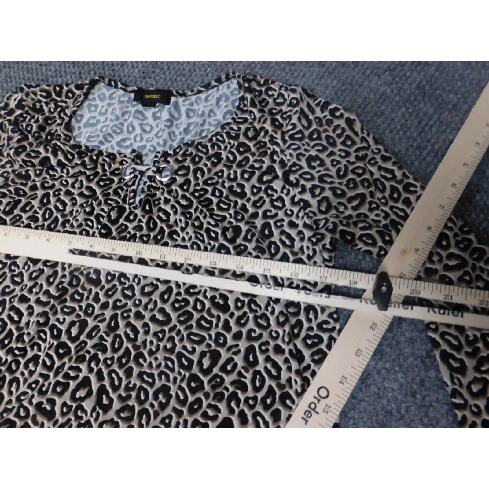 Vintage Espresso Blouse Womens Medium Brown Animal Print Short Sleeve Round Neck Pullover Stretch Regular Fit Size M / US 6-8 / IT 42-44 - 6 Thumbnail