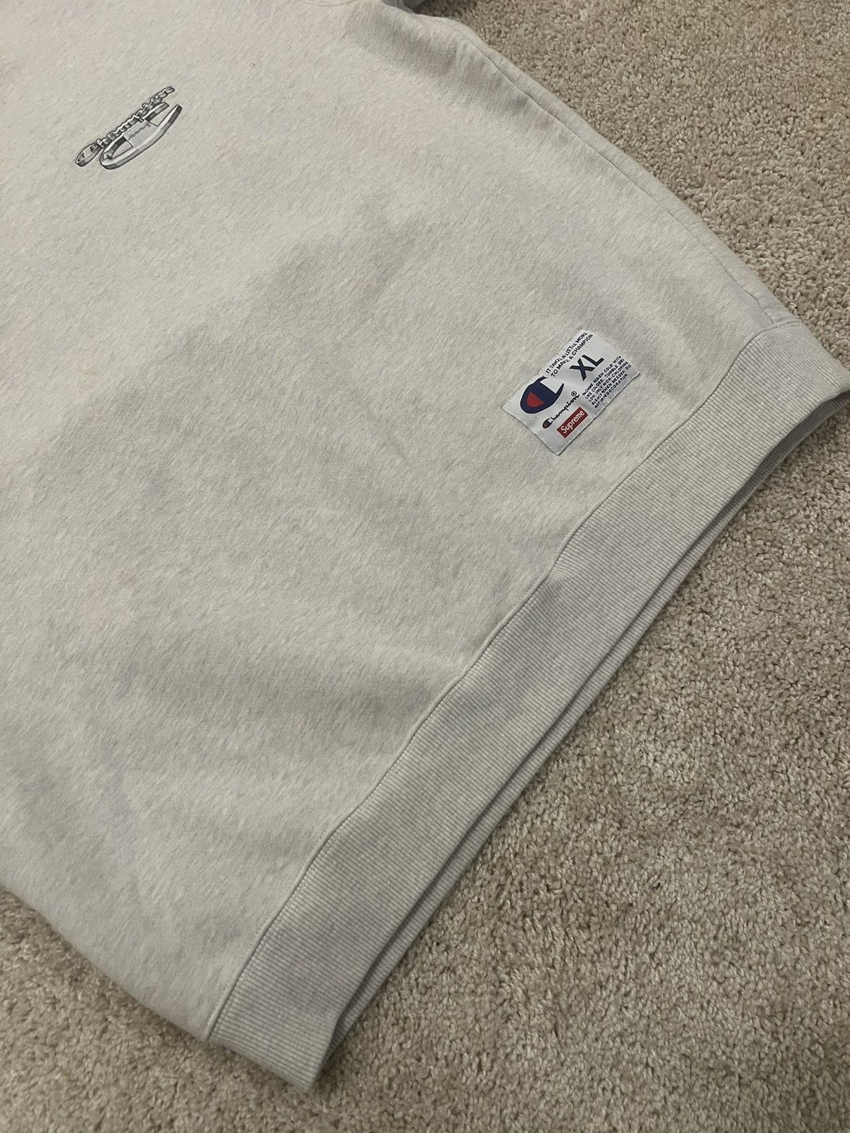 Champion × Supreme Supreme 2018 champion 3D Metalic crewneck Size US XL / EU 56 / 4 - 3 Thumbnail