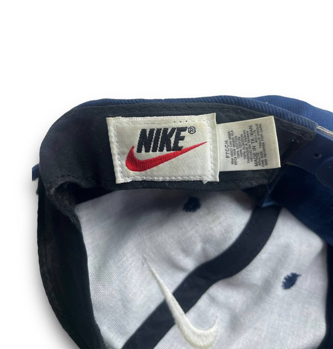 Nike Nike Vintage One Size Cap Embroidered Logo Size ONE SIZE - 3 Thumbnail