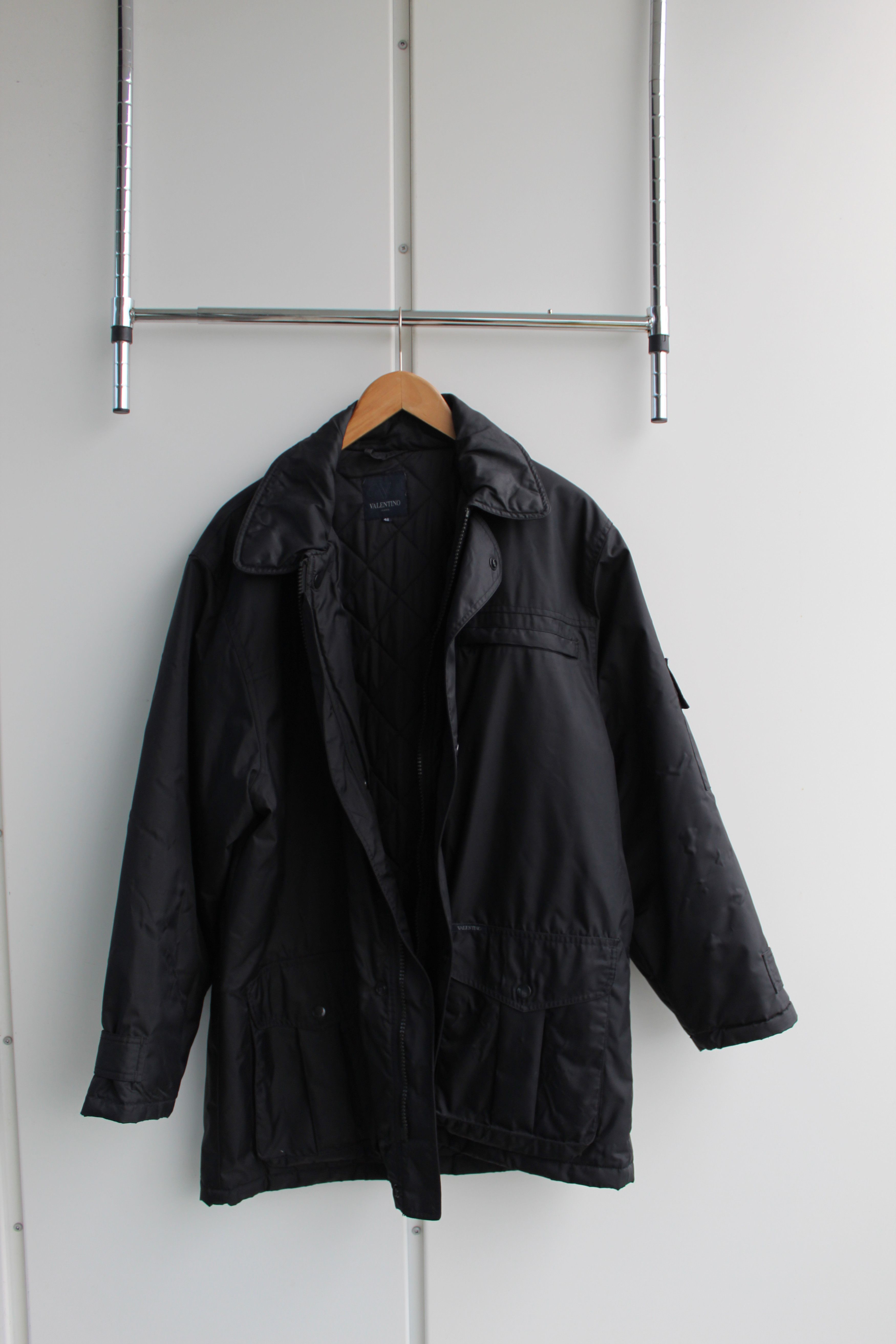 Valentino Vintage Valentino Winter Coat Size US L / EU 52-54 / 3 - 4 Thumbnail