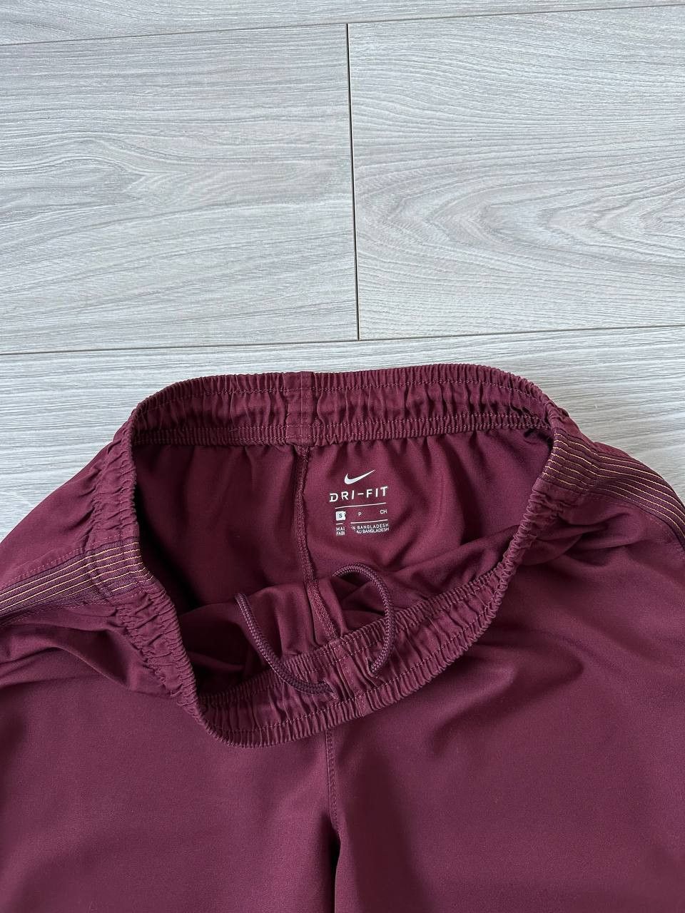 Nike AS Roma Home Football Shorts Nike Size US 32 / EU 48 - 4 Thumbnail