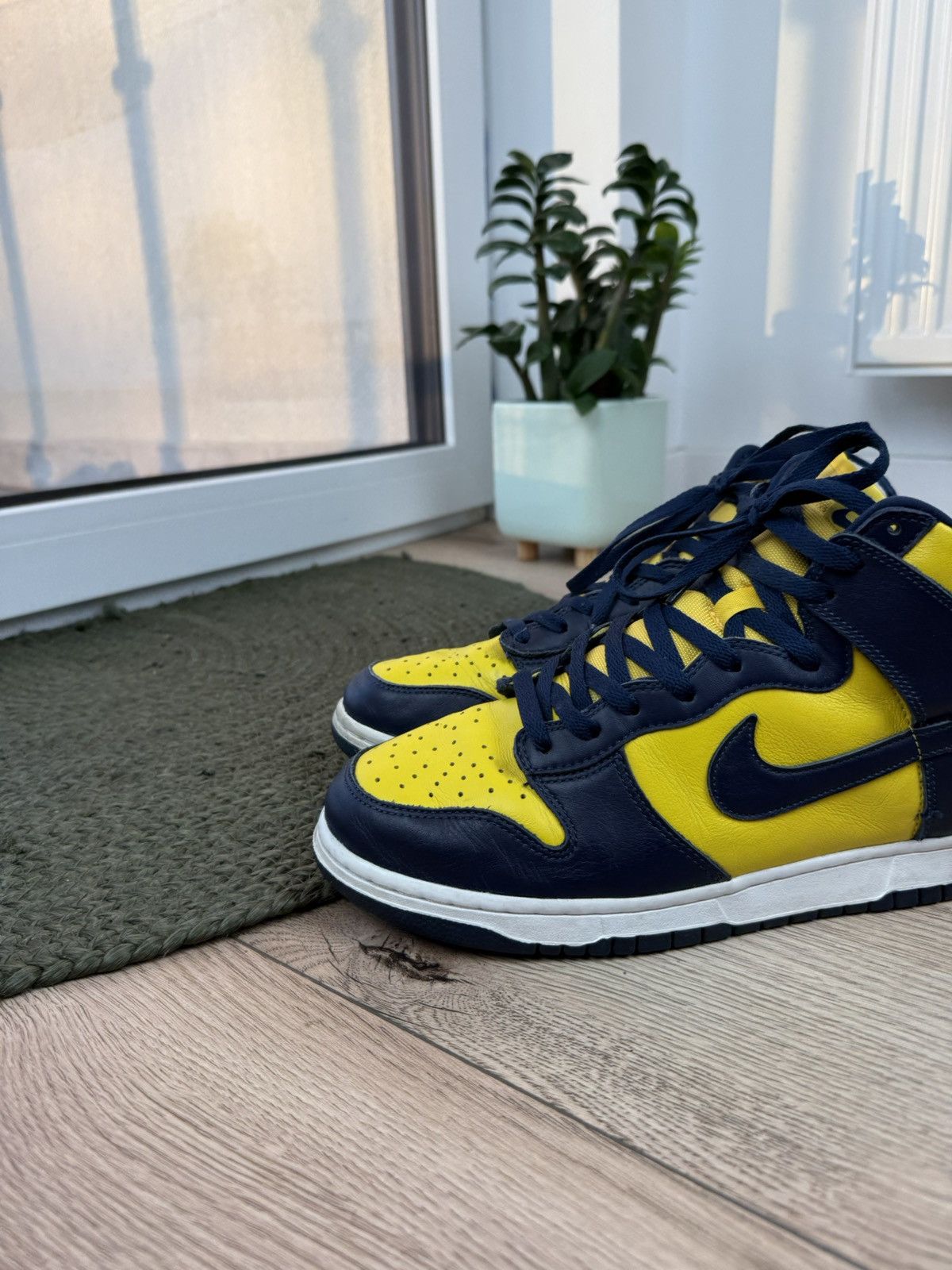 Nike Nike Dunk Michigan Streetwear shoes Size US 11.5 / EU 44-45 - 2 Thumbnail