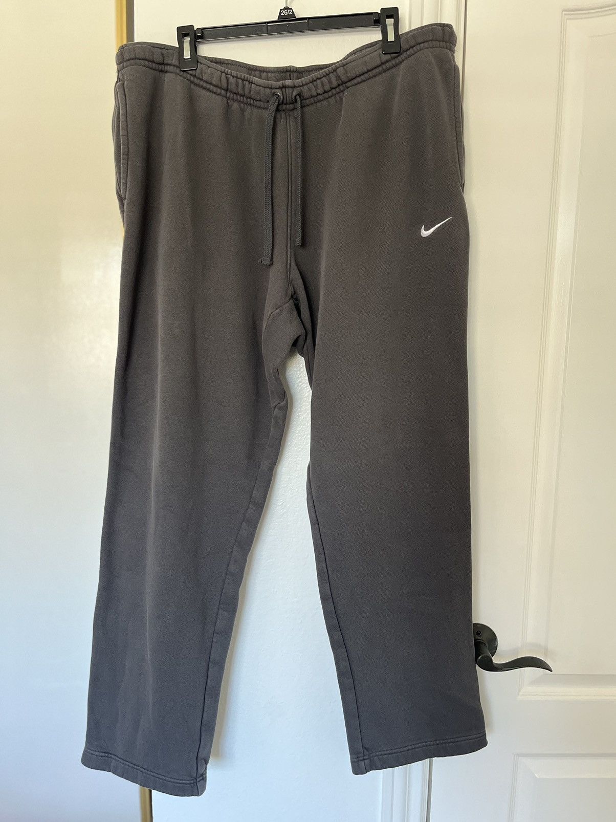 Nike Vintage Y2K Nike sweatpants baggy Size US 36 / EU 52 - 1 Thumbnail
