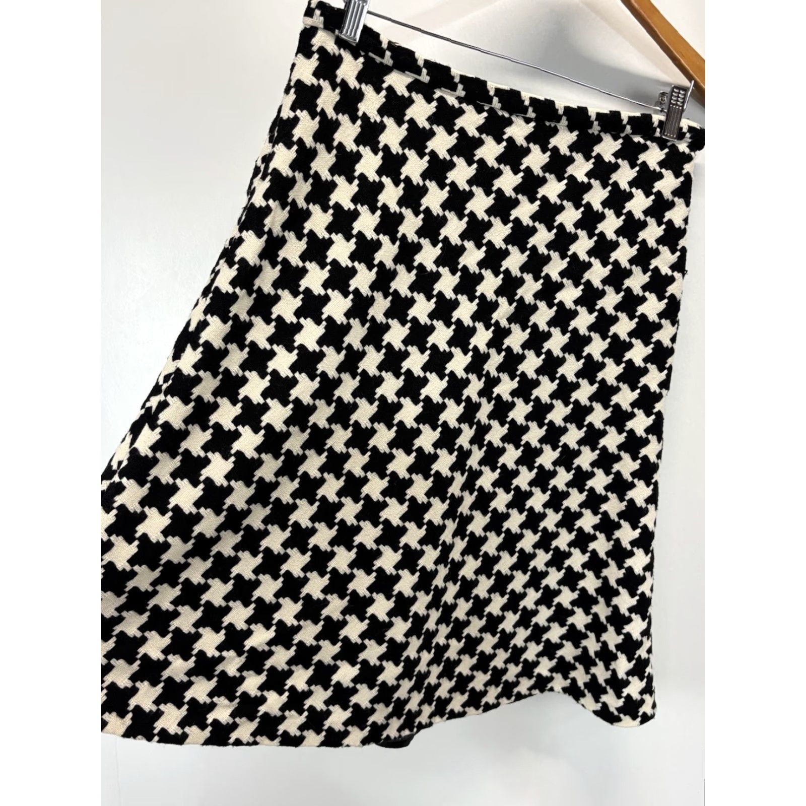 Vintage VINTAGE Newport News Skirt Women Size 10 Houndstooth Black White A-line 1990s Old Money Accessories Mens Womens Girls Boys Size 32" / US 10 / IT 46 - 3 Thumbnail
