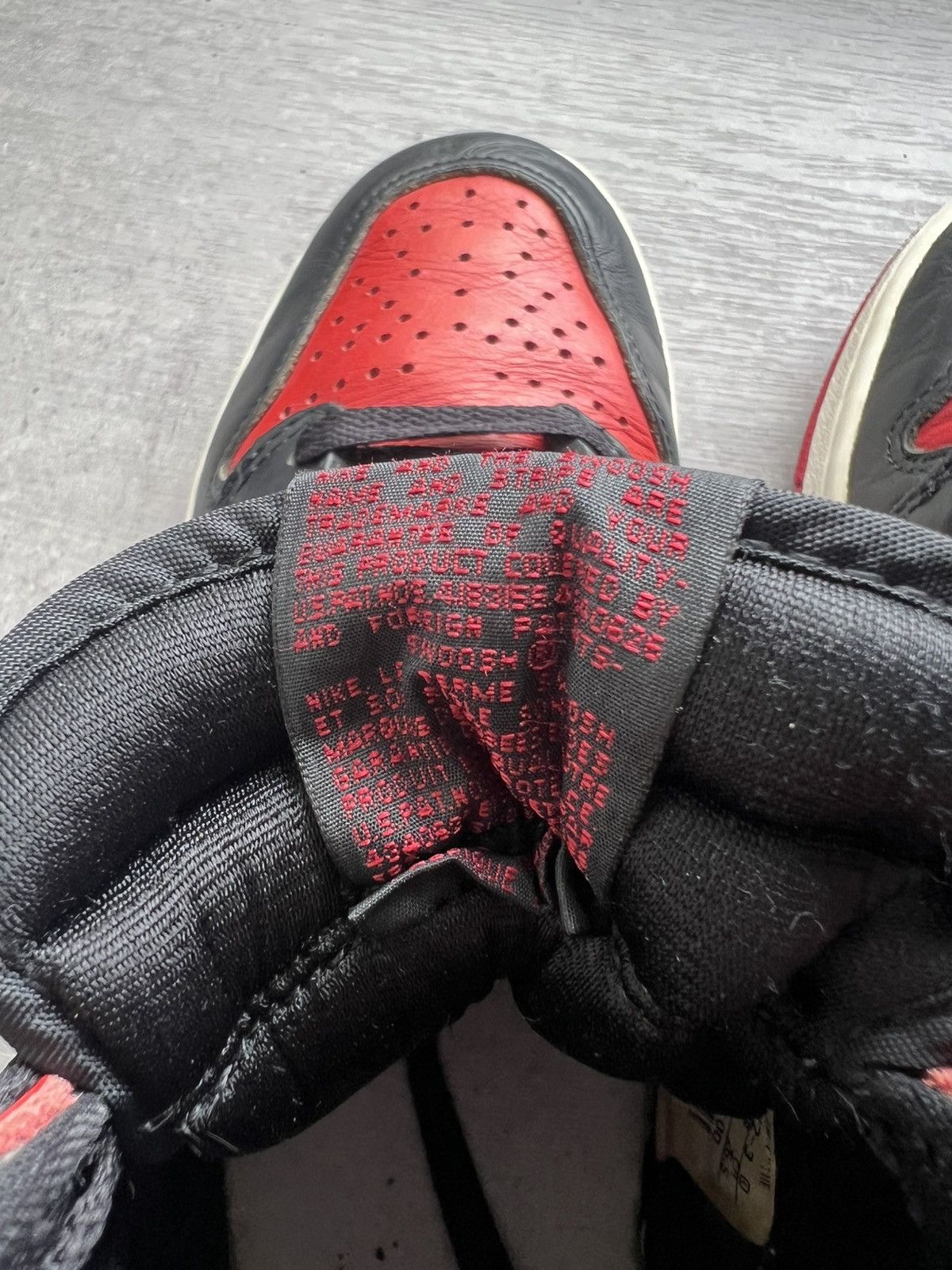 Jordan Brand Jordan 1 Bred 1994 Size US 8.5 / EU 41-42 - 10 Thumbnail