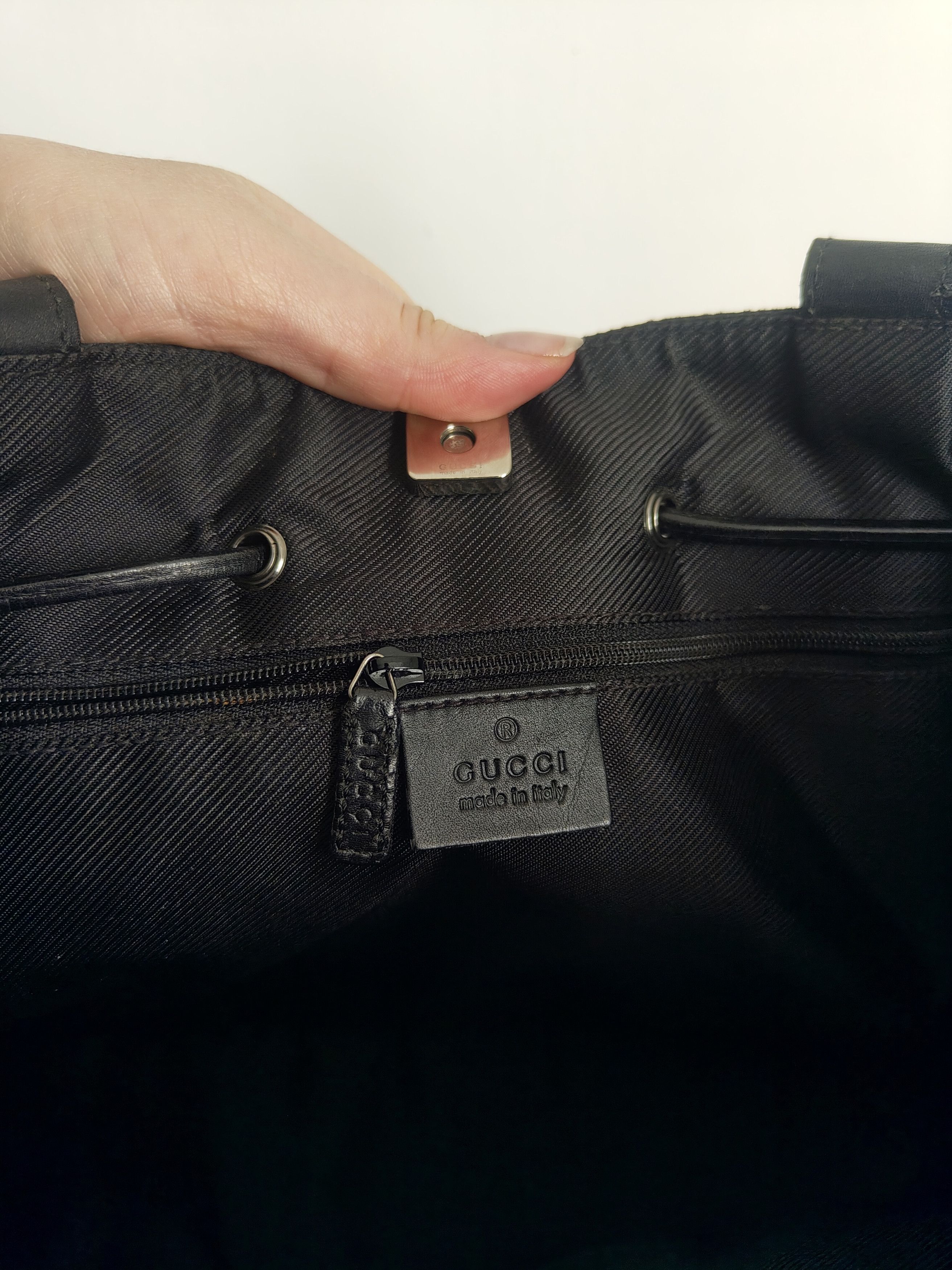 Gucci Vintage 00s Gucci Black GG Canvas Tote Bag Size ONE SIZE - 8 Thumbnail