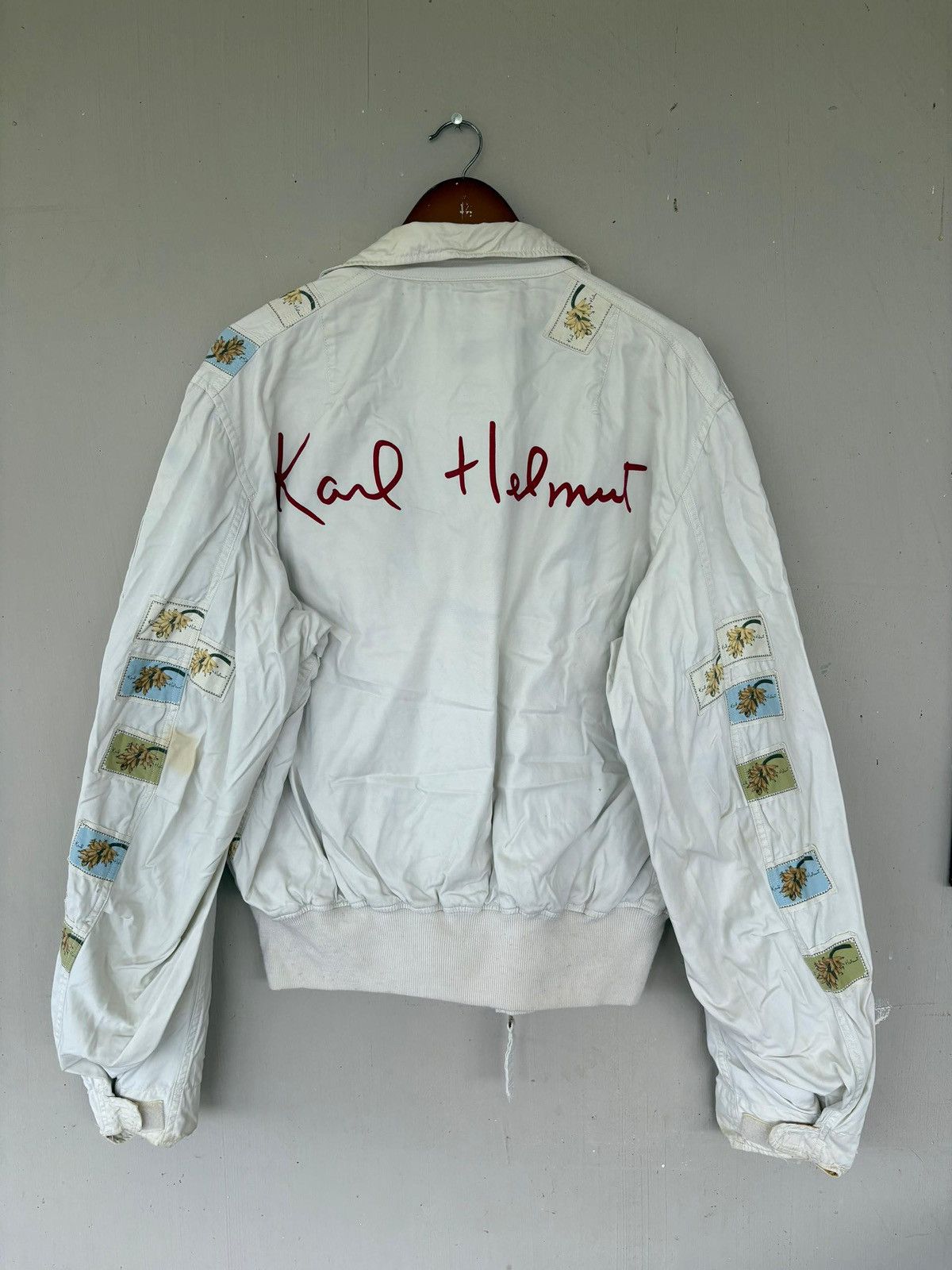 Karl Helmut Vintage 90's Karl Helmut Bomber Jacket Patch Flower Design Size US L / EU 52-54 / 3 - 7 Thumbnail