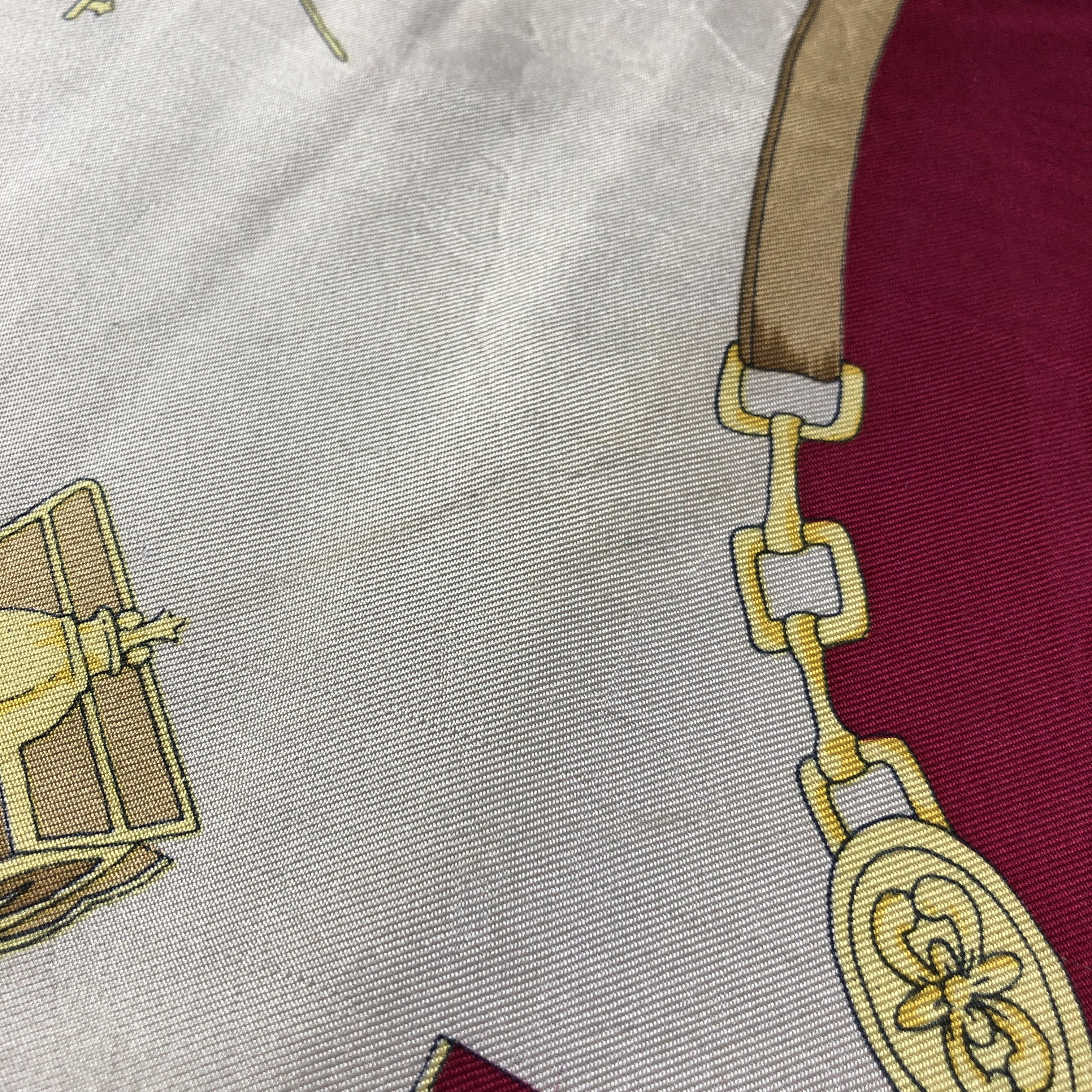 Japanese Brand Luxury Carriage Silk Scarf M1015 Size ONE SIZE - 7 Thumbnail