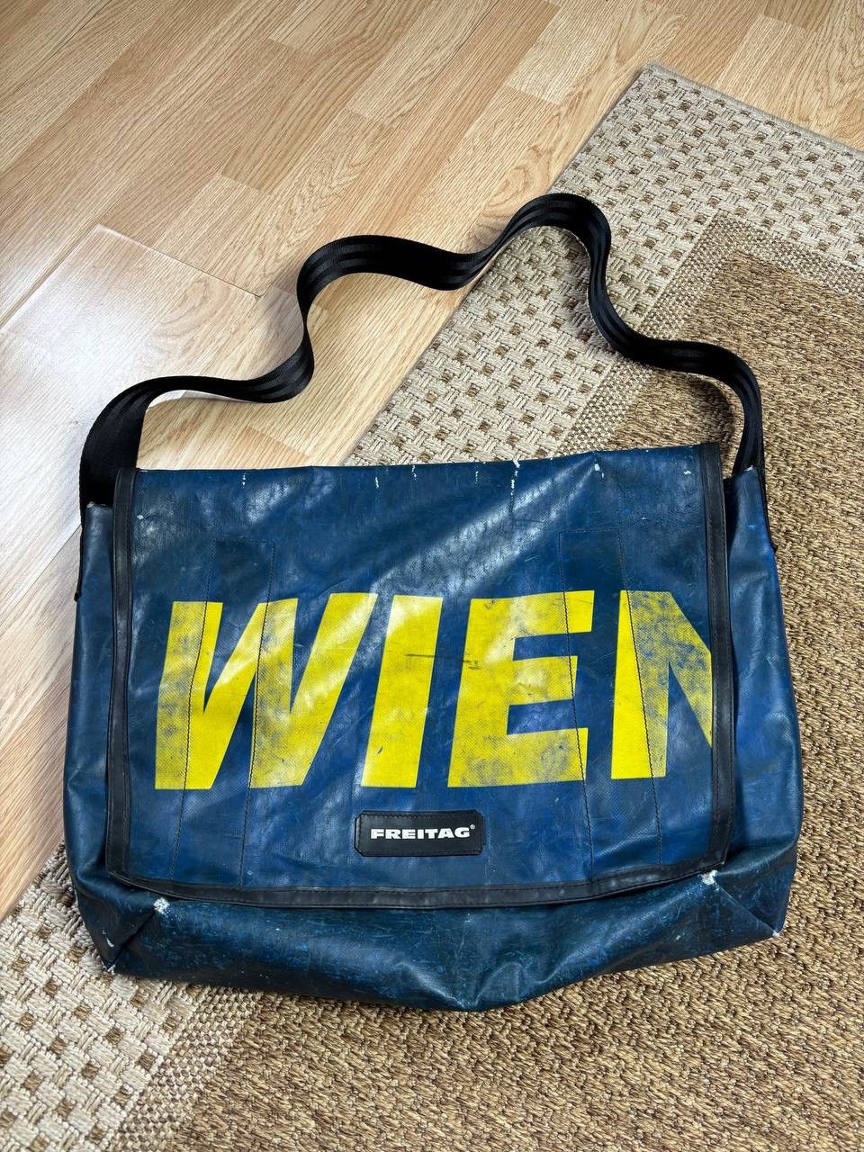 Freitag Freitag PVC Shoulder Bag Unisex Vintage Recycled Freitag Freitag PVC Shoulder Bag Unisex Vintage Recycled