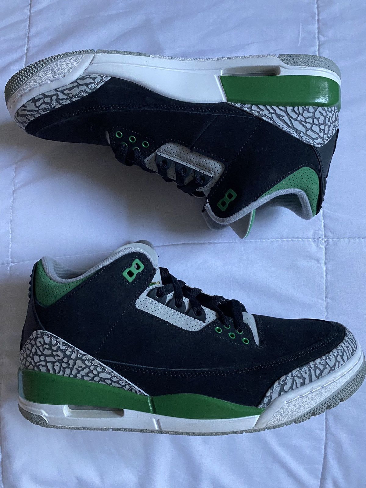 Jordan Brand Air Jordan 3 Retro Pine Green Size US 9.5 / EU 42-43 - 2 Thumbnail