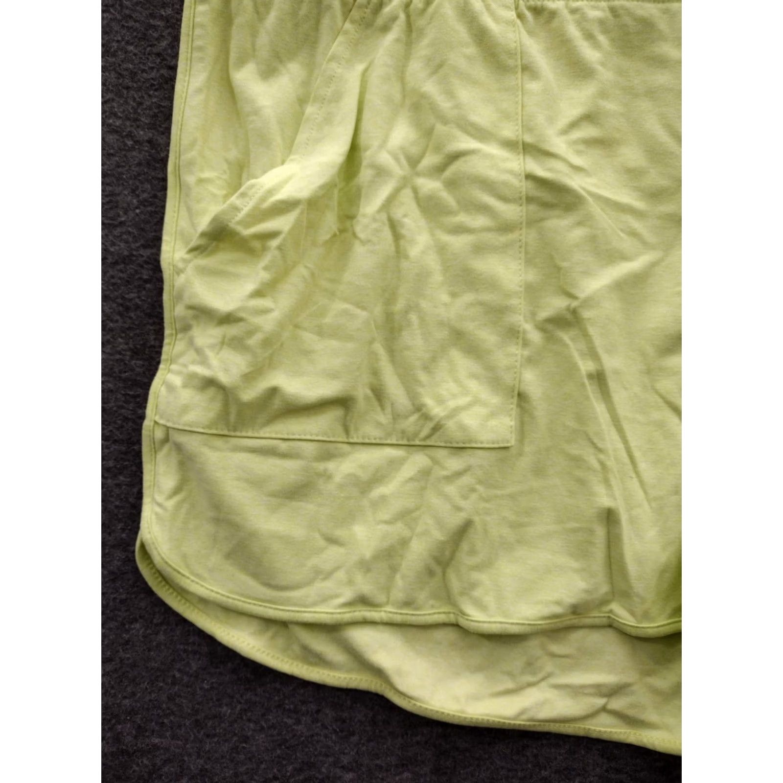 Athletic Works Athletic Works Yellow Performance Shorts Women 3XL Pockets Moisture Wicking Elastic Drawstring Relaxed Gym Shirts? Size 40" / US 18 - 6 Thumbnail