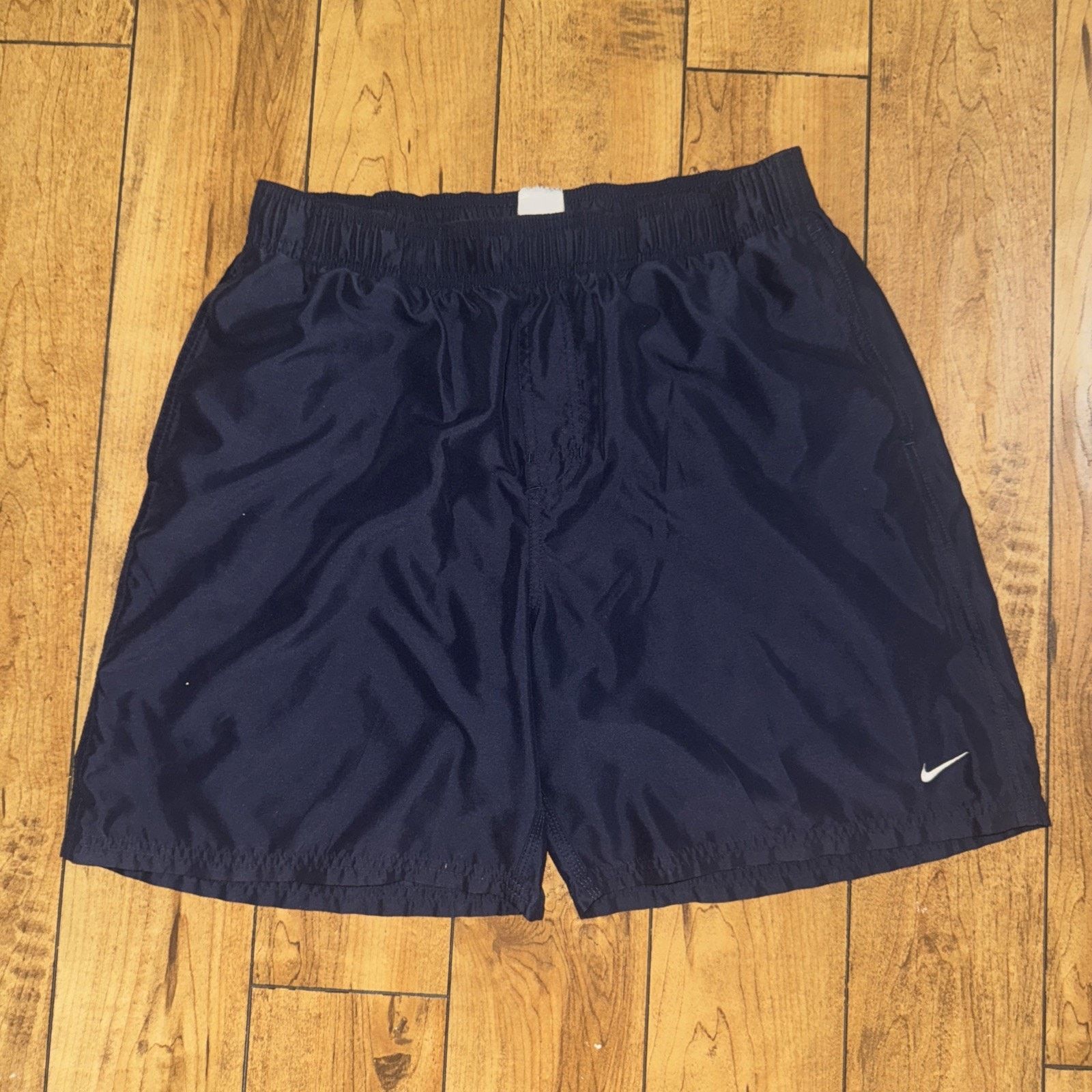 Nike Vintage Nike Silver Tag Mesh Lined Shorts Blue 32x10 Size US 32 / EU 48 - 1 Thumbnail