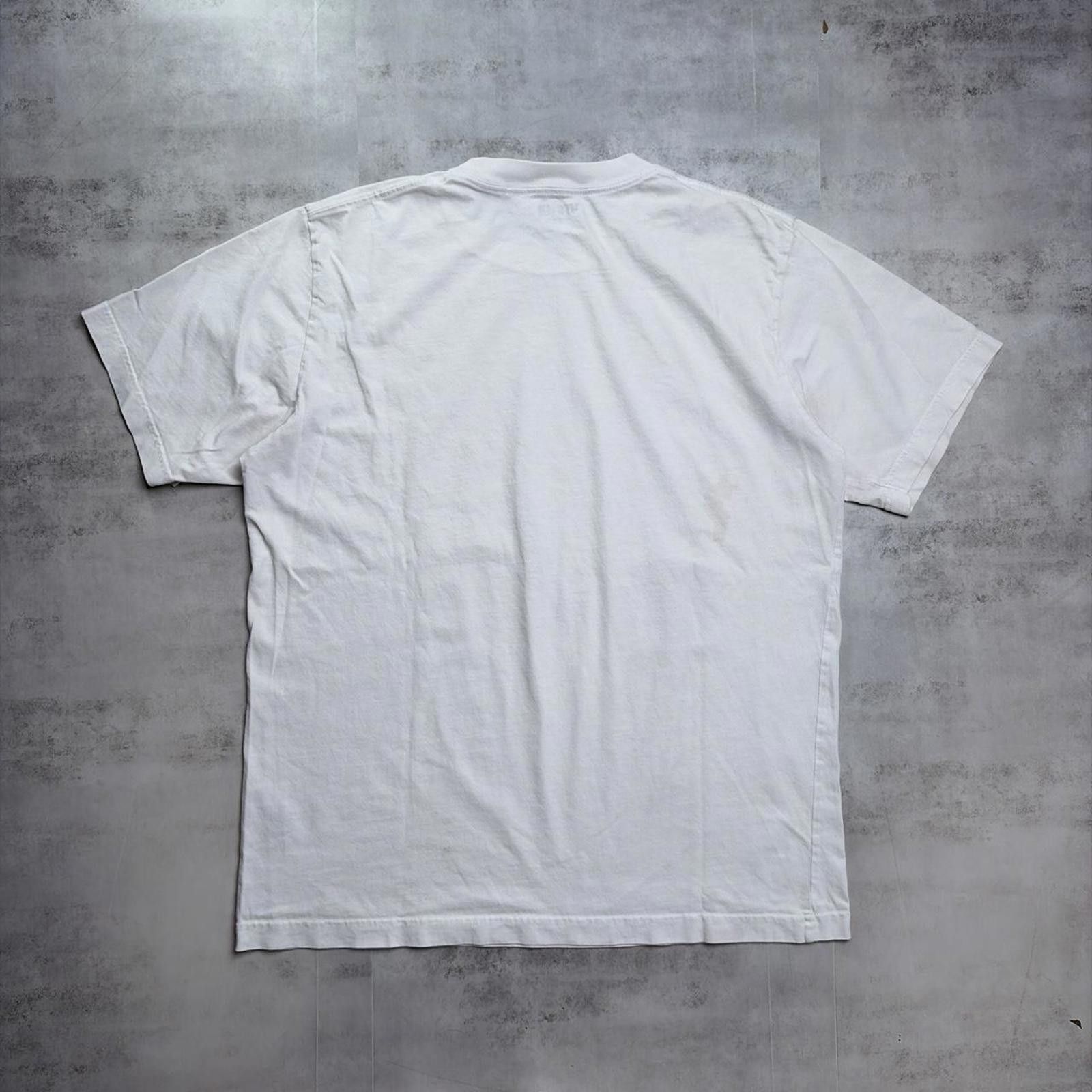 Uniqlo Y2K White Uniqlo UT Graphic Jean-Michel Basquiat Art T-Shirt Size US L / EU 52-54 / 3 - 7 Thumbnail