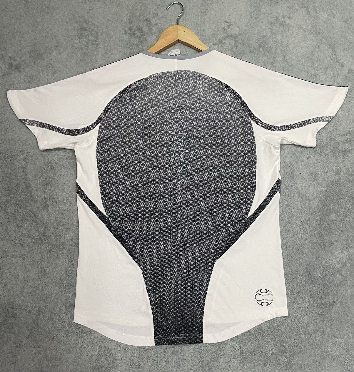 Adidas Real Madrid 2006 Champion Leaque Home Jersey Size US L / EU 52-54 / 3 - 12 Thumbnail
