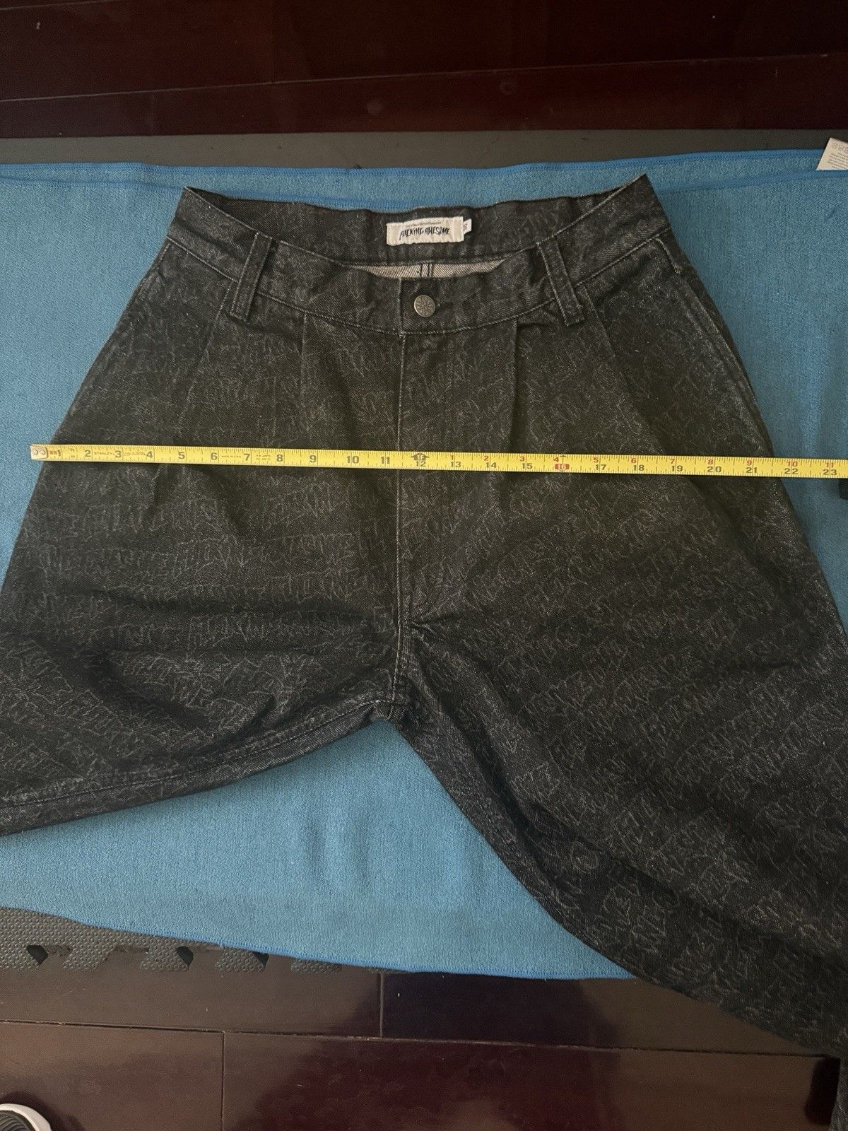 Fucking Awesome Black Pleated All Over Print Jeans Size 30 Size US 30 / EU 46 - 6 Thumbnail