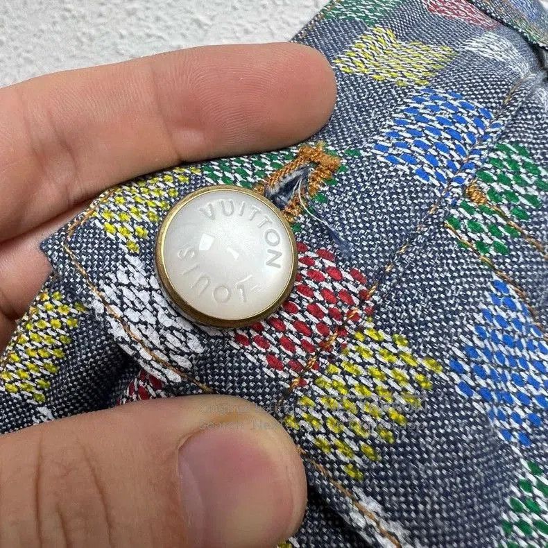 Louis Vuitton Louis Vuitton Damier Colorful Checkerboard Casual Shorts. Size US 36 / EU 52 - 5 Thumbnail