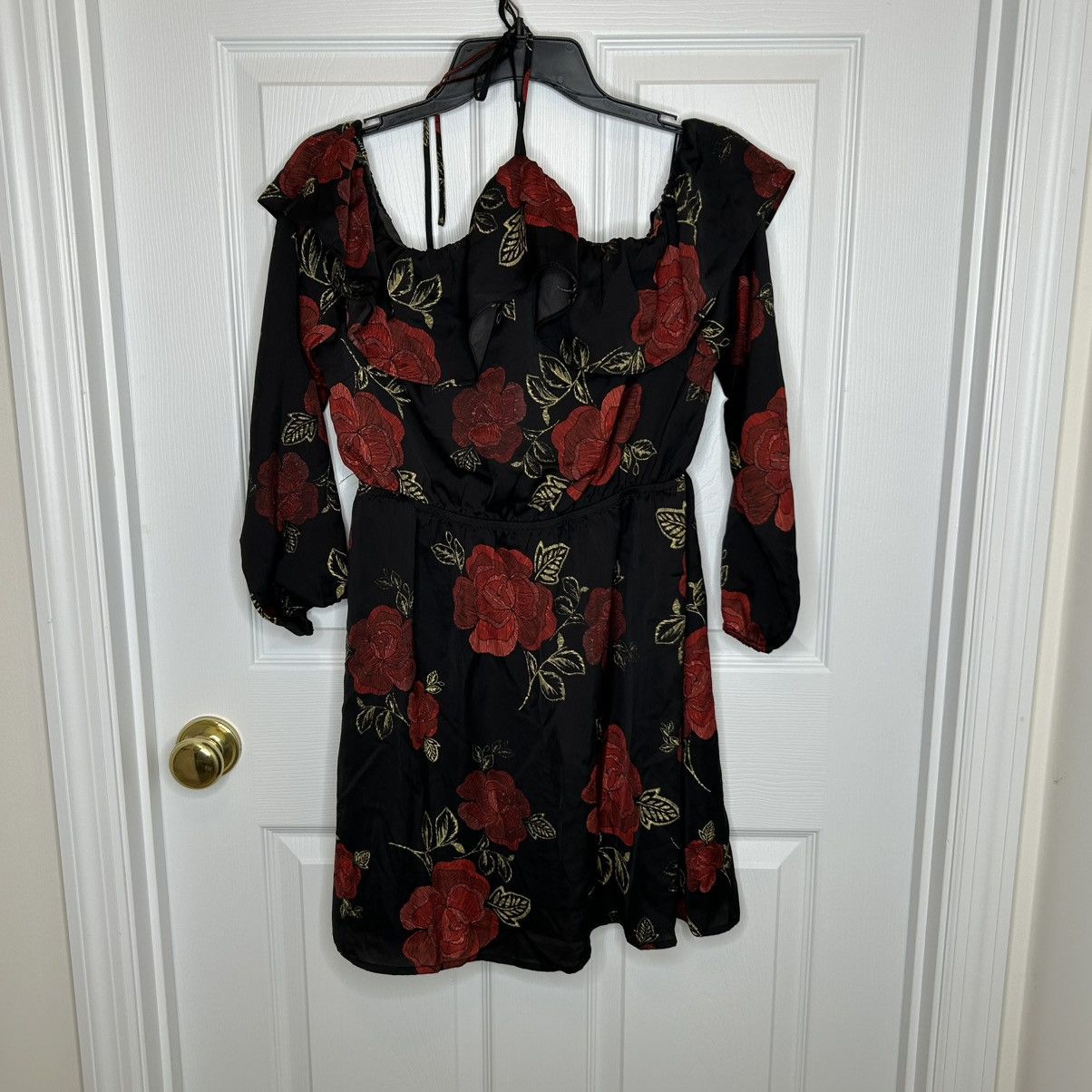 Other Cupcakes & Cashmere Red and Black Floral Halter Dress Size M Size M / US 6-8 / IT 42-44 - 3 Thumbnail