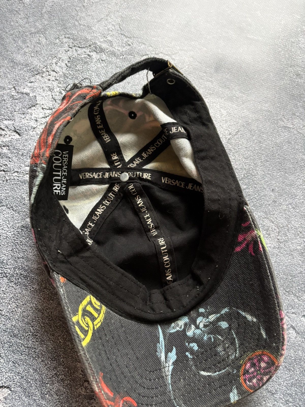 Versace Jeans Couture Versace Jeans Couture Fullprint Designer Luxury Hat Cap Rare Size ONE SIZE - 7 Thumbnail