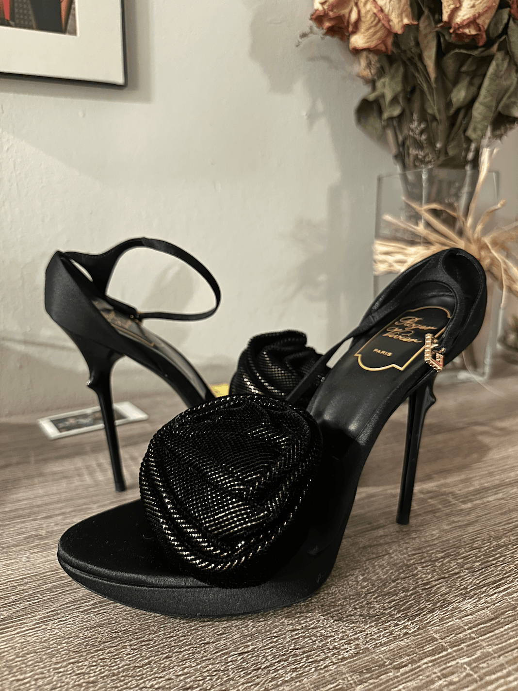 Roger Vivier Rose 'n' Roll Platform Black Heels Size US 8 / IT 38 - 1 Thumbnail