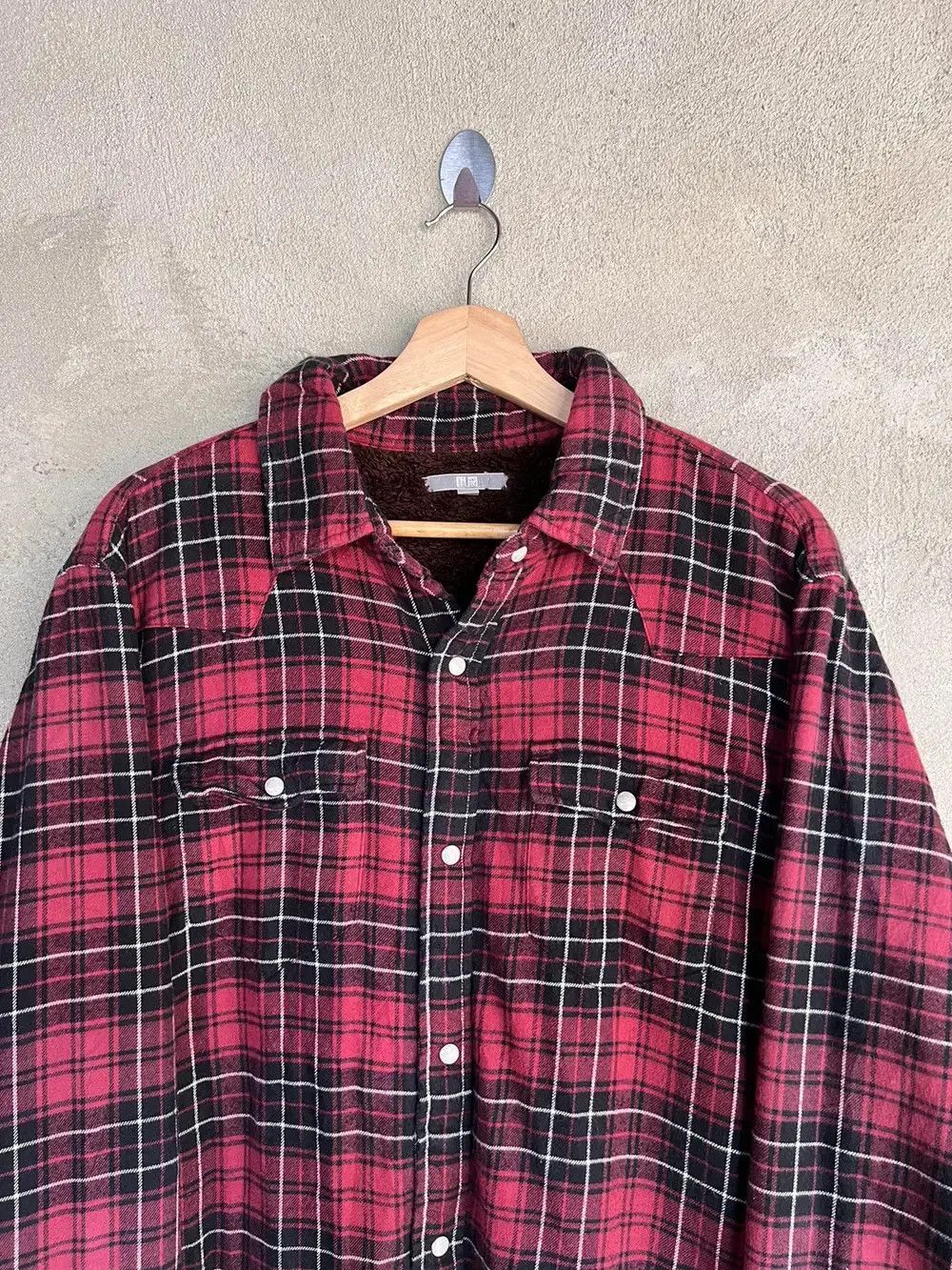 Flannel × Japanese Brand Japanese Brand Uniqlo Plaid Tartan Flannel Shirt Size US XL / EU 56 / 4 - 3 Thumbnail
