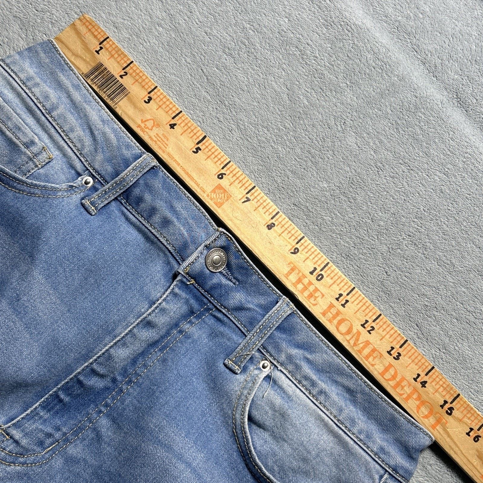 Levi's Beyond Baggy Dojo Flare Jeans Womens 31x27 Raw Hems Hamilton Size 31" - 12 Thumbnail