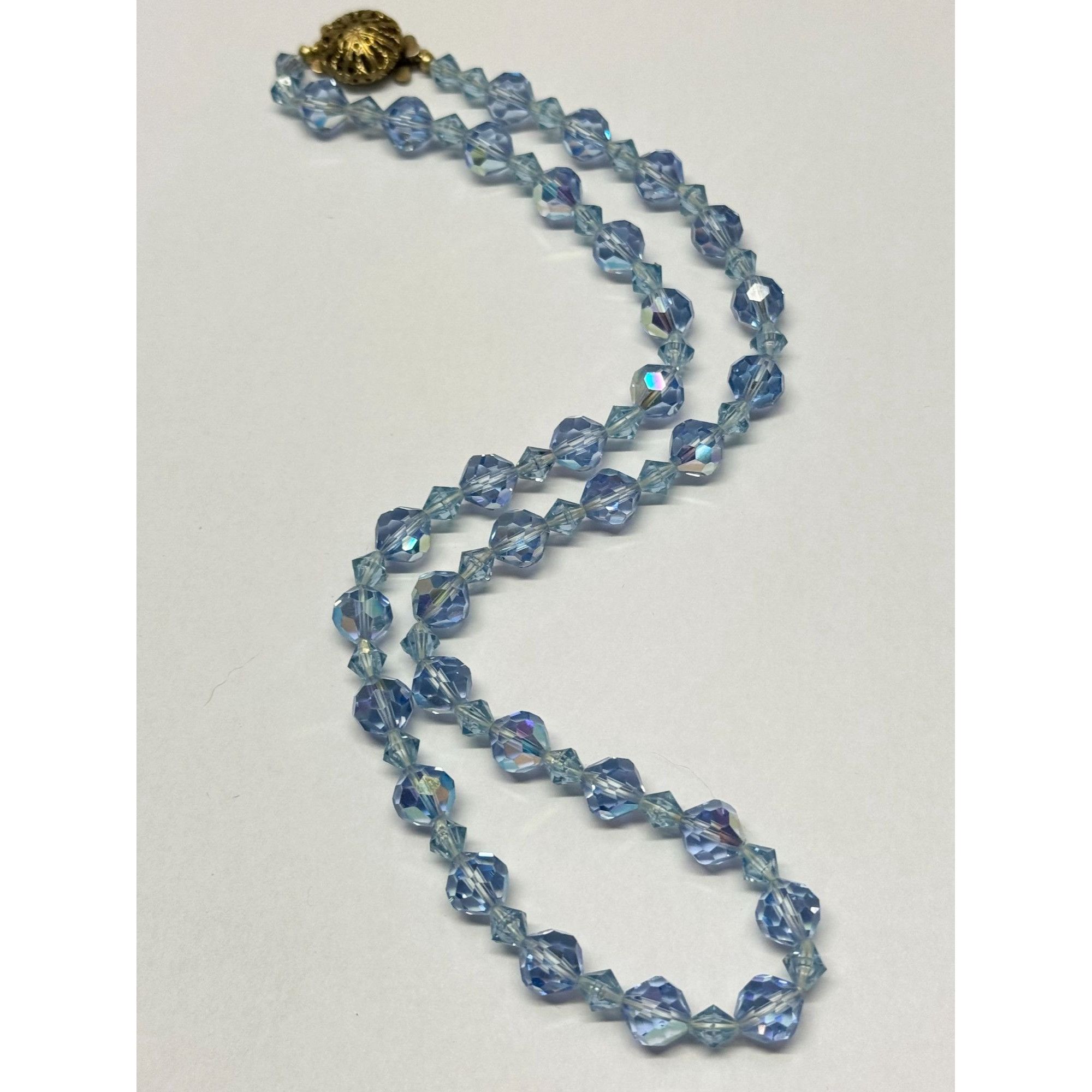 Vintage Vintage blue crystal beaded necklace Size ONE SIZE - 1 Thumbnail