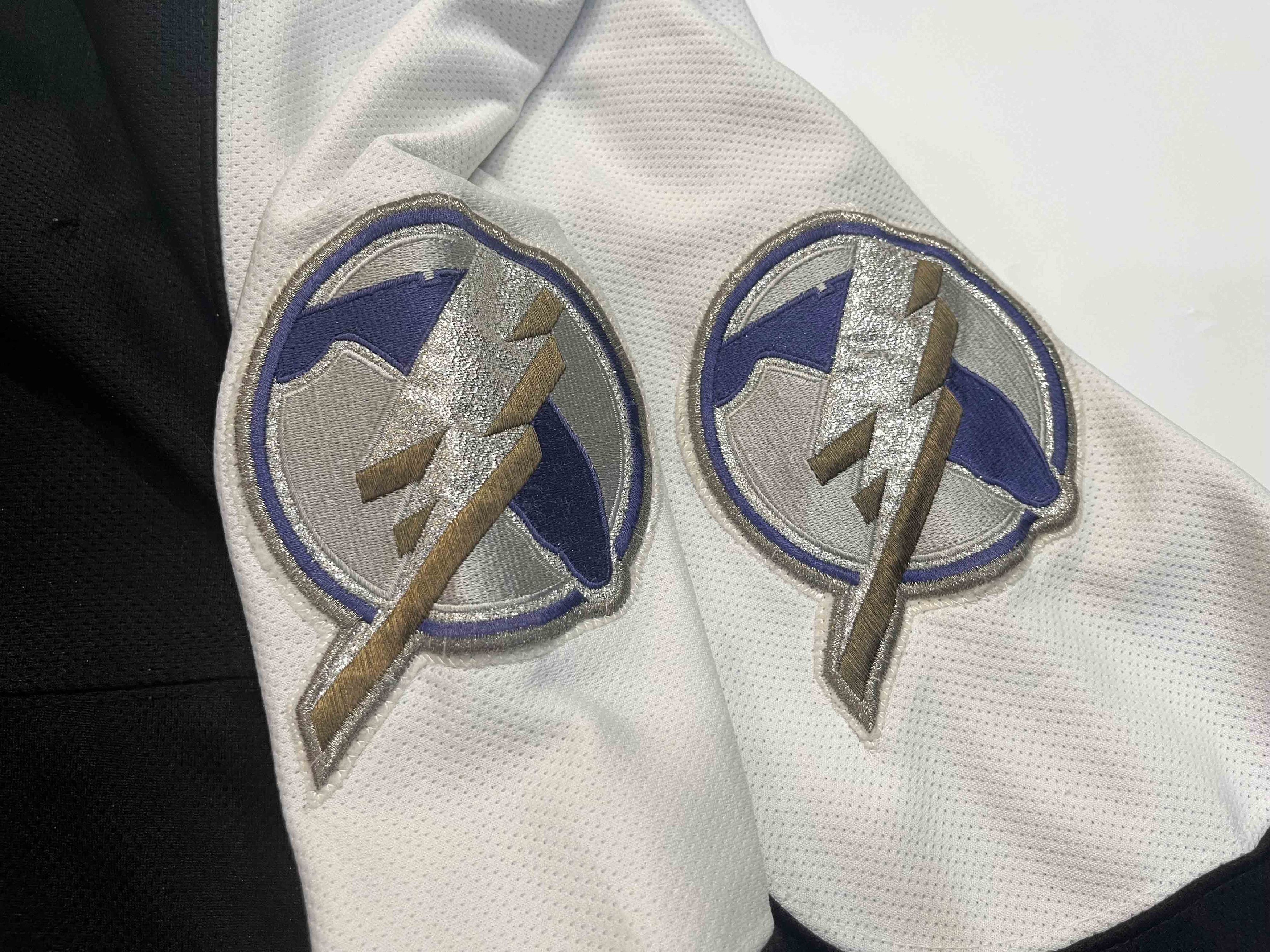 Pro Player Vintage Pro Player Tampa Bay Lightning NHL Hockey Jersey Size US L / EU 52-54 / 3 - 4 Thumbnail