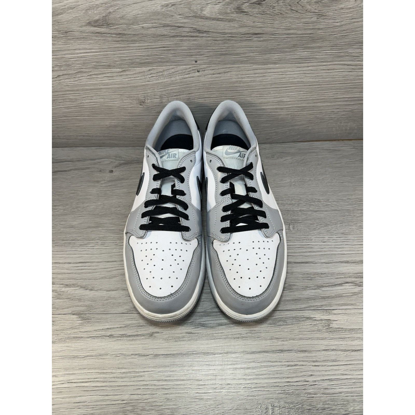 Jordan Brand Air Jordan 1 Retro OG Low Barons - Size 13 Size US 12 / EU 45 - 4 Thumbnail