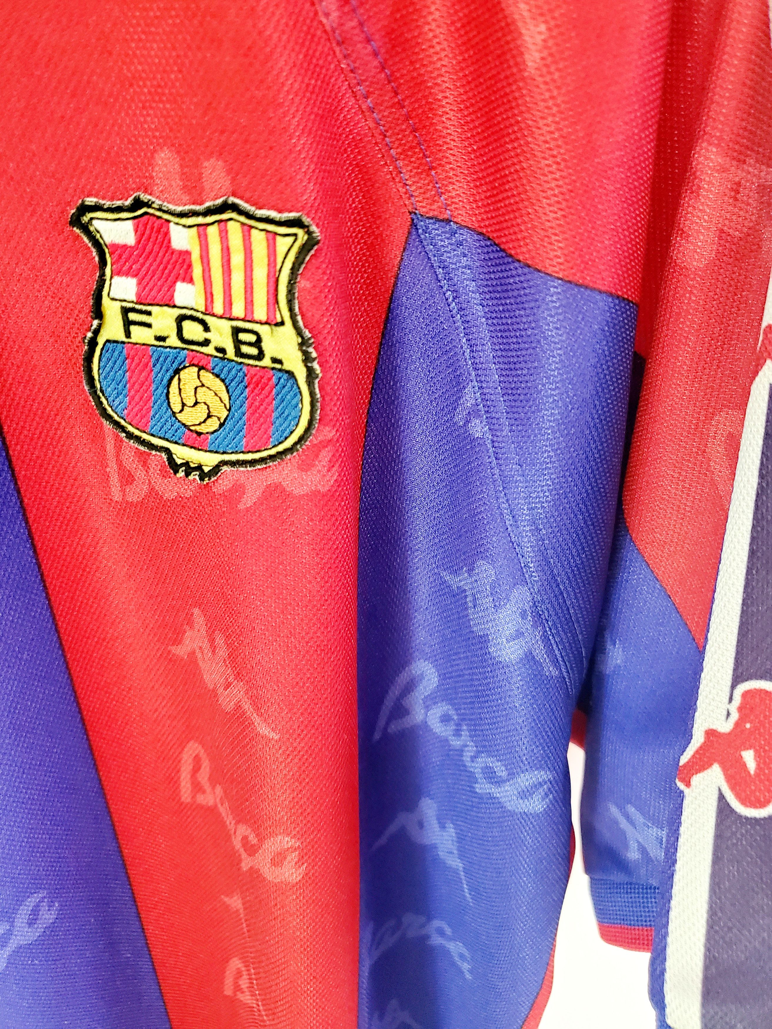 Kappa × Vintage Barcelona 1992/1995 Home Jersey ideal condition Size L Size US L / EU 52-54 / 3 - 2 Thumbnail