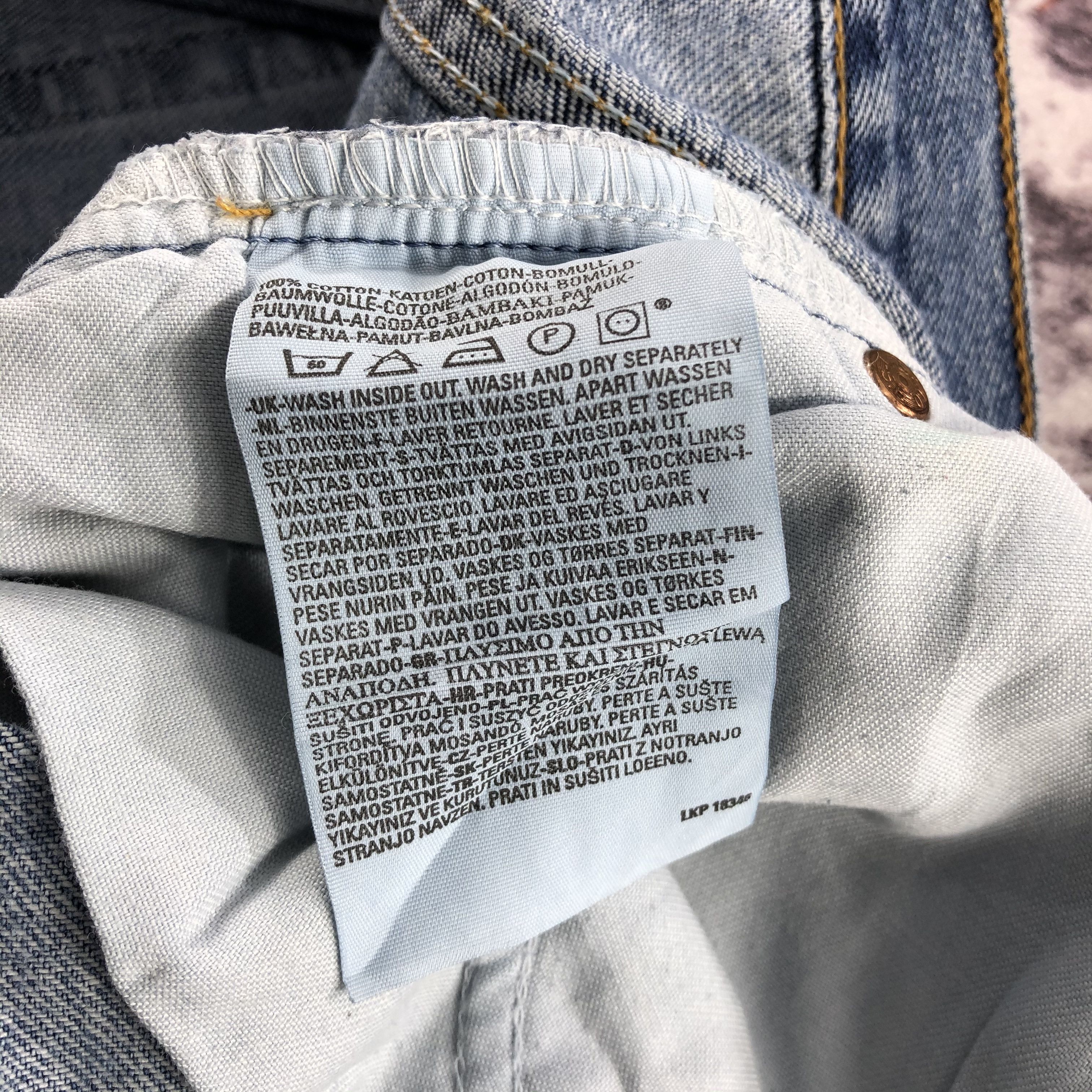 Levi's × Vintage 90s Vintage Blue Wash Levis 581 Jeans-JM2577 Size US 34 / EU 50 - 13 Thumbnail