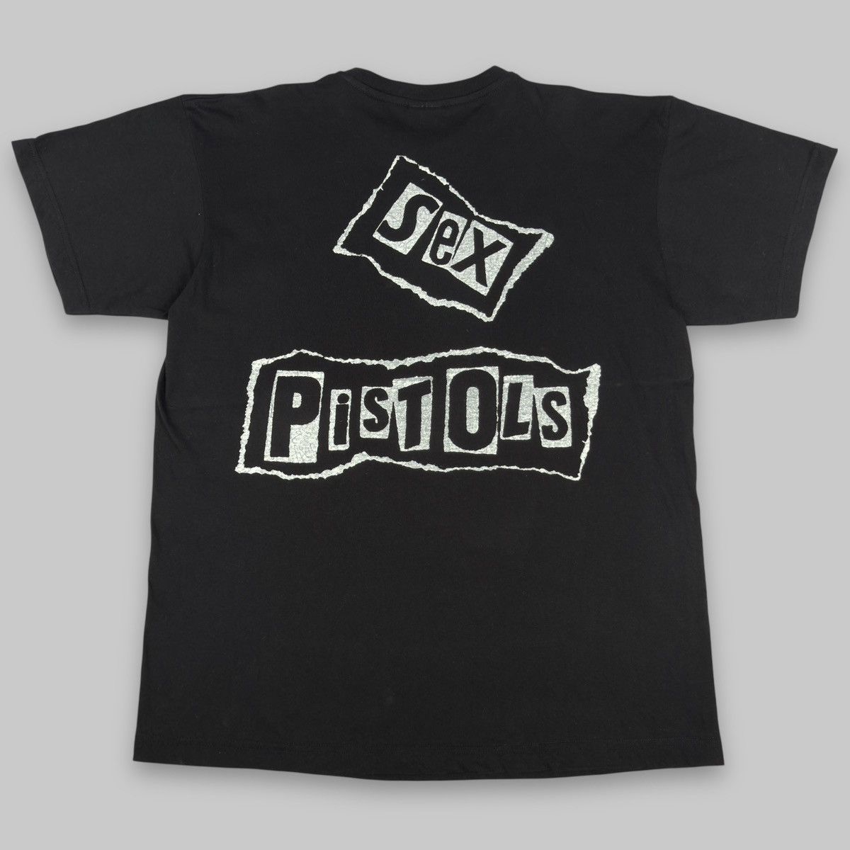 Band Tees Vintage 90s Sex Pistols Sid Vicious Viviene Westwood Cowboys Size US XL / EU 56 / 4 - 2 Thumbnail