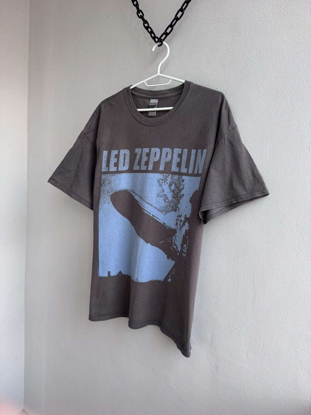 Band Tees Led Zeppelin Blue First Album Merch T Shirt Tee Size US XL / EU 56 / 4 - 2 Thumbnail