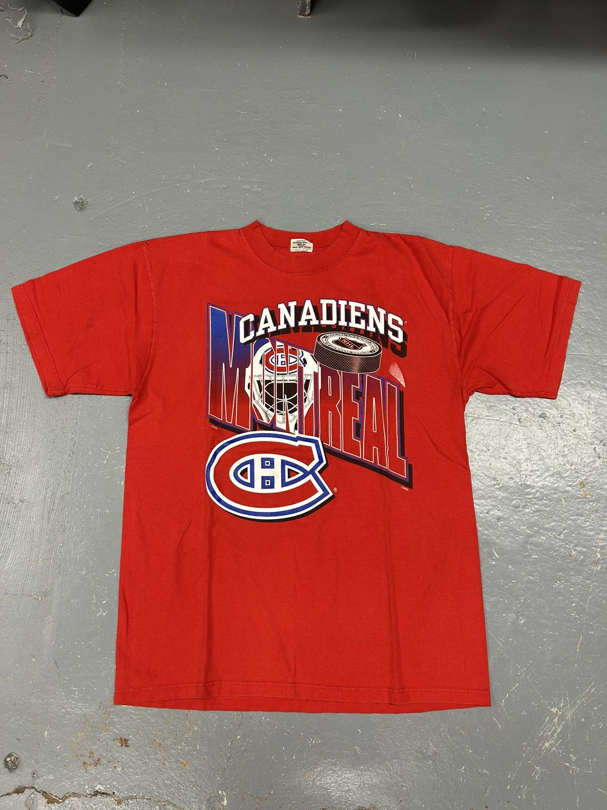 NHL Crazy Vintage 90s Essential Montreal Canadiens Red NHL Shirt Size US L / EU 52-54 / 3 - 1 Thumbnail