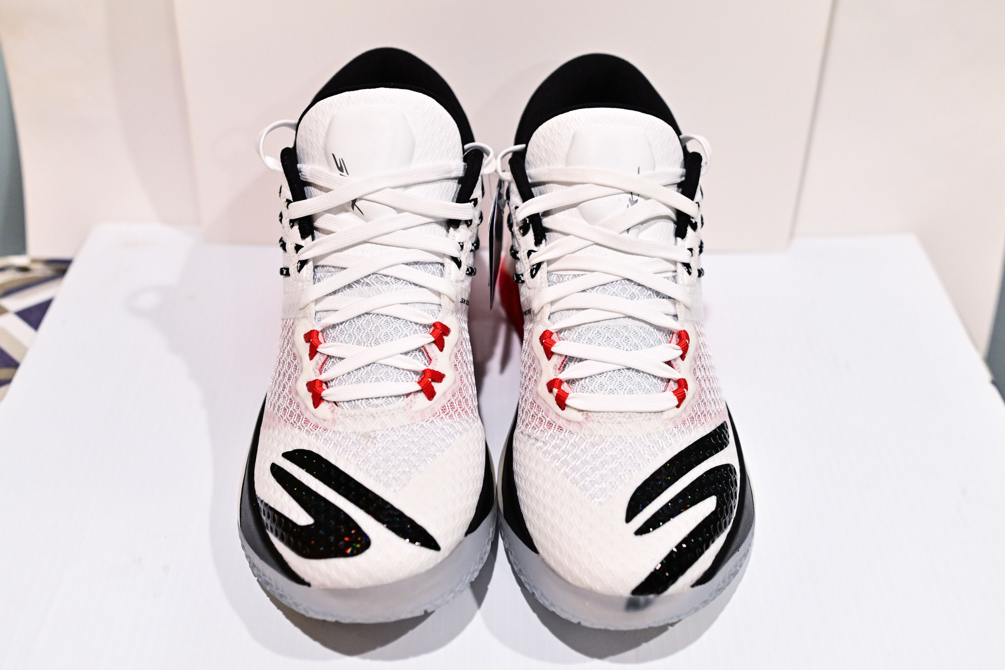SKECHERS SKX Reign Size US 9.5 / EU 42-43 - 6 Thumbnail