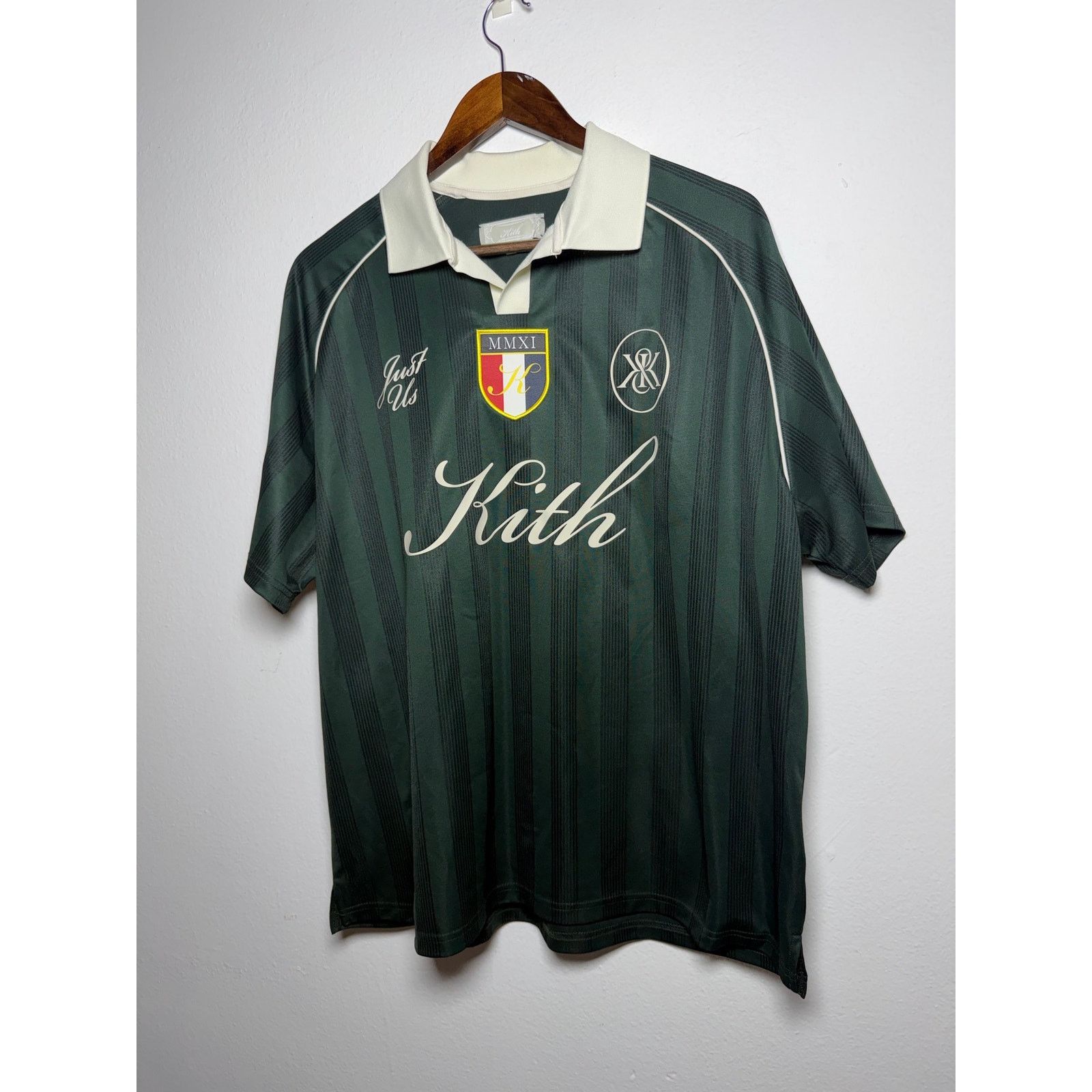 Kith Kith Honolulu Hawaii Jersey Exclusive Sold Out XL Brand New