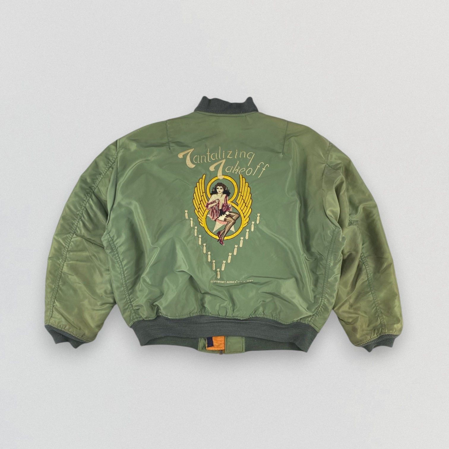 Avirex Vintage Avirex MA-1 Bomber Flight Pinup Girl Jacket K1233 Size US XL / EU 56 / 4 - 1 Thumbnail