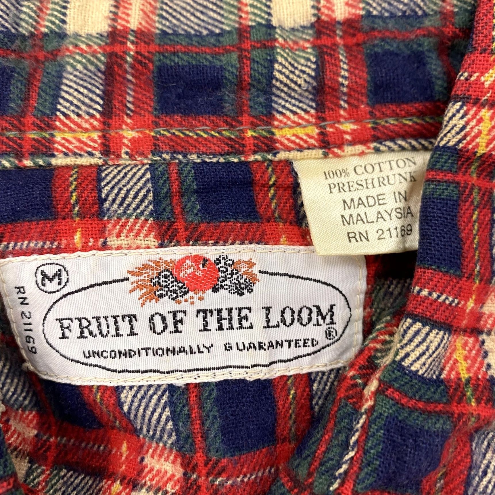 Fruit Of The Loom VINTAGE Fruit of the Loom Shirt Mens M Red Navy Plaid Flannel Button-Down 70s 80s Mens Size US M / EU 48-50 / 2 - 5 Thumbnail