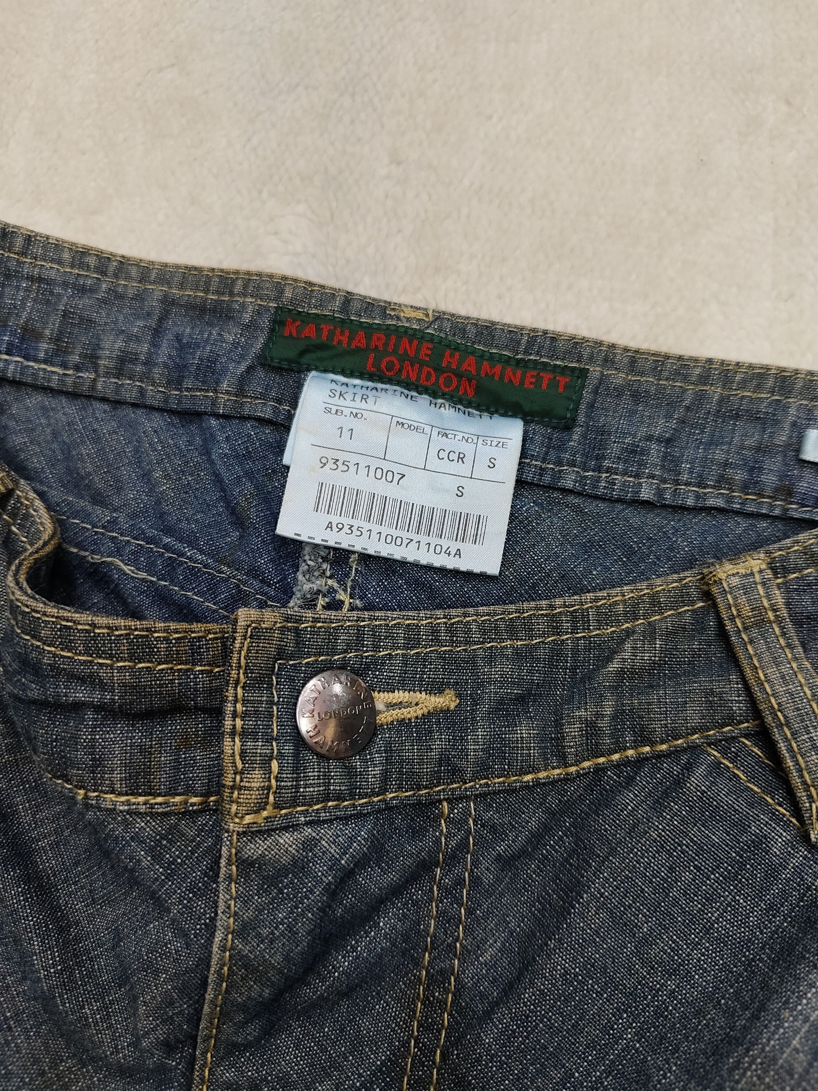 Katharine Hamnett London 💥Vtg Katherine Hamnett💥 Mud Washed Denim Knee Skirt Size 28" / US 6 / IT 42 - 6 Thumbnail