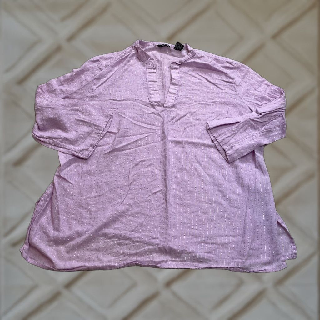 Mossimo Mossimo Long Sleeve Shirt Womens Plus 18W Light Purple Split Neck Shiny Striped Size XXL / US 16-18 / IT 52-54 - 1 Thumbnail
