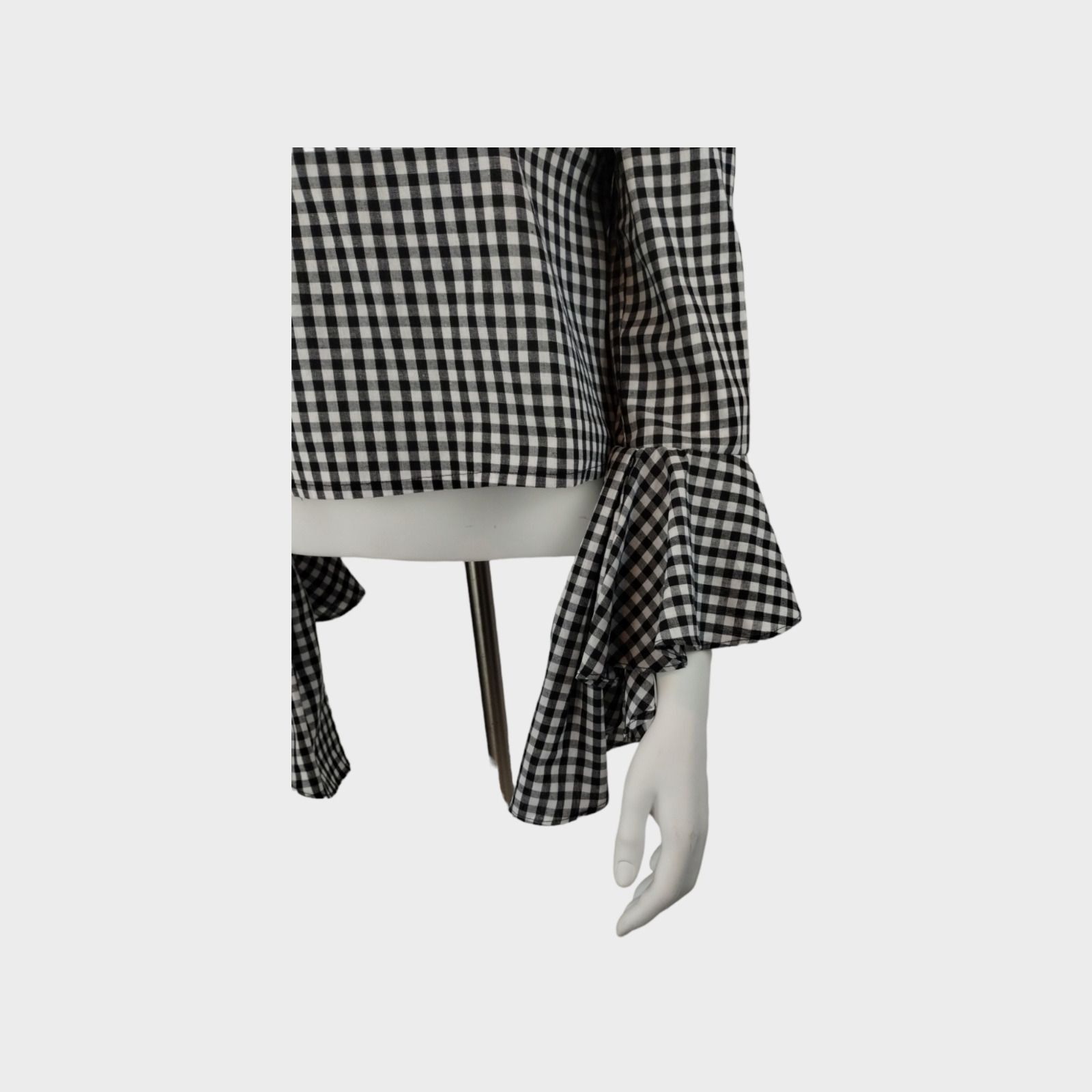 Forever 21 Forever 21 Misses Small Black and White Gingham Crop Top wit Size S / US 4 / IT 40 - 8 Thumbnail