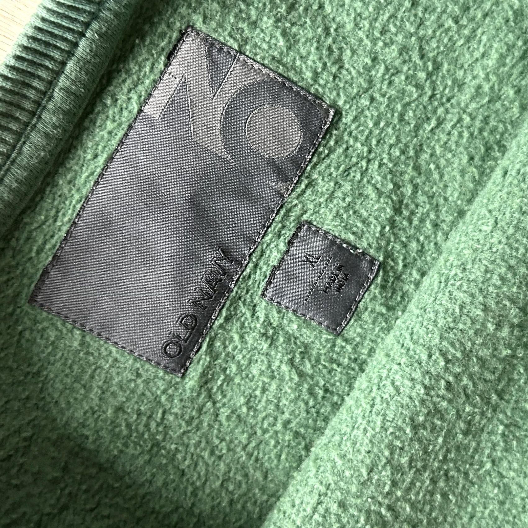 Old Navy VINTAGE Old Navy Sweatshirt Men XL Green Fleece Crewneck Eastern Division Graphic Print Size US XL / EU 56 / 4 - 2 Thumbnail